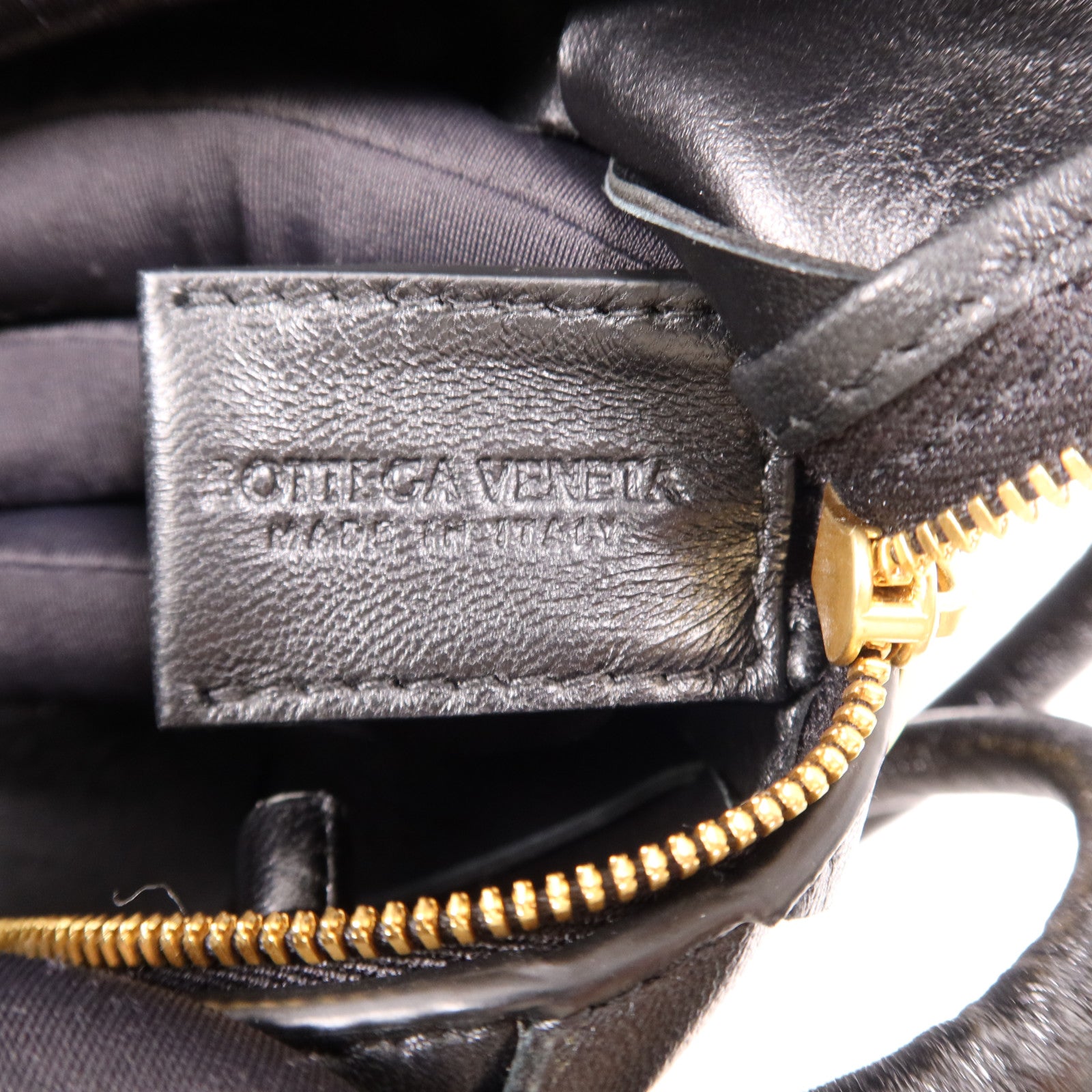 BOTTEGA VENETA 牛皮皮革Shoulder Bag金扣肩背袋