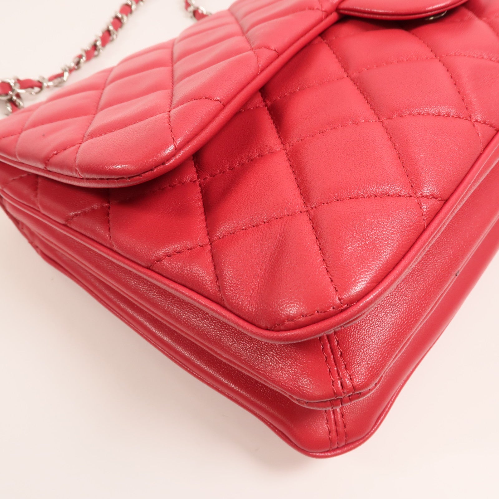 CHANEL 羊皮皮革Chain Shoulder Bag銀扣鏈帶肩背袋