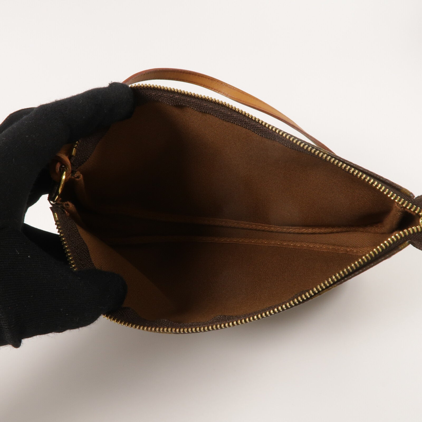 LOUIS VUITTON Monogram Pochette Accessoires手挽袋