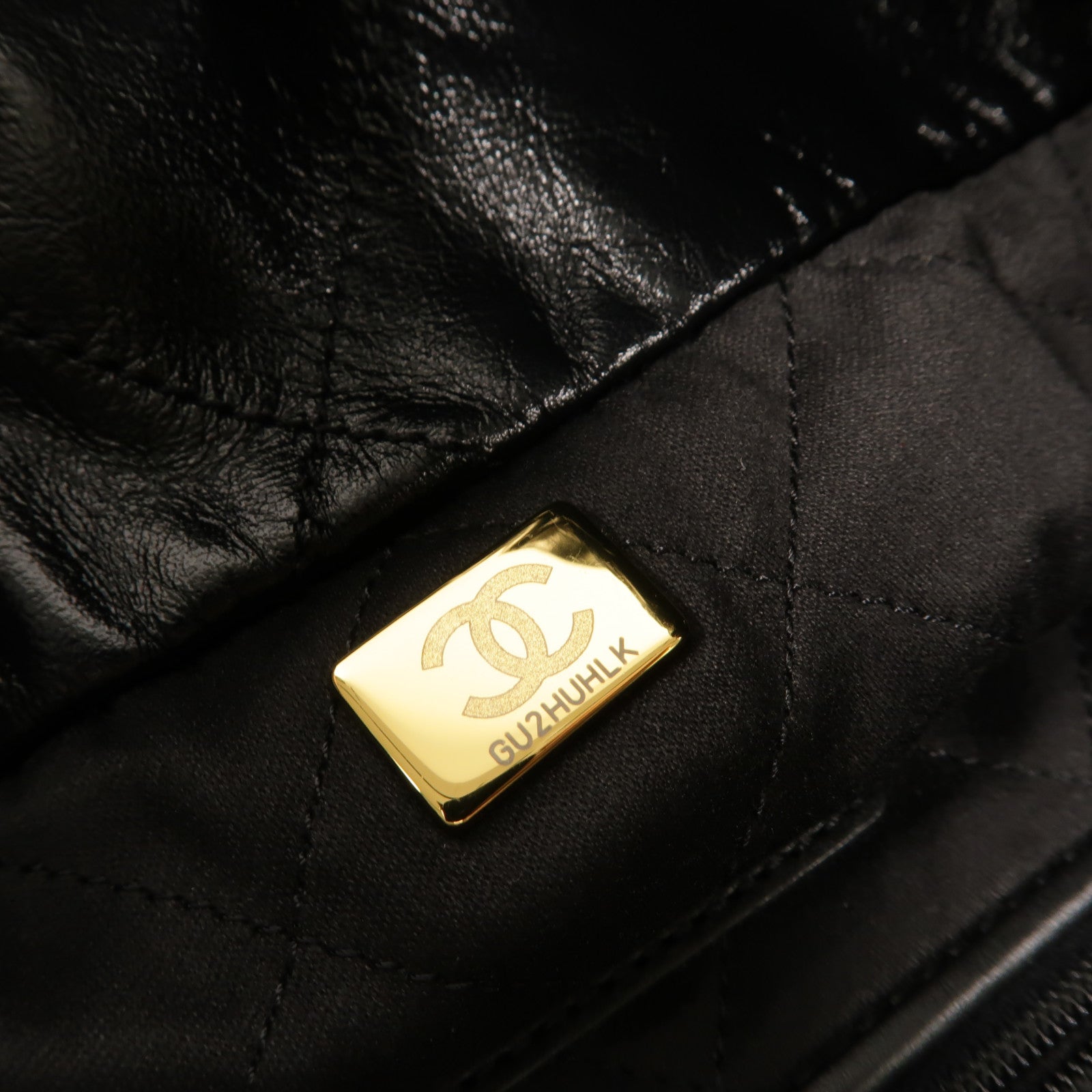 CHANEL 牛皮皮革Chanel 22 Medium 肩背袋