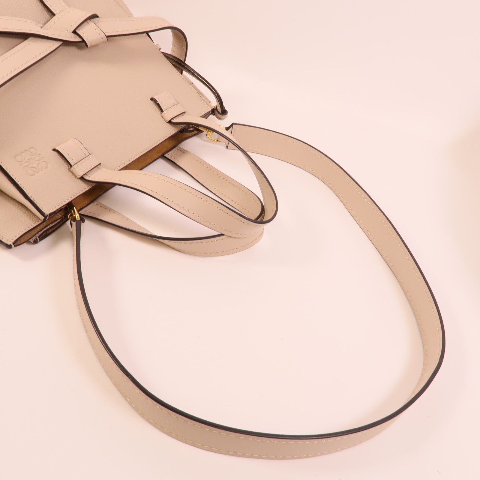 LOEWE 牛皮皮革Gate Top Handle手挽肩背兩用袋