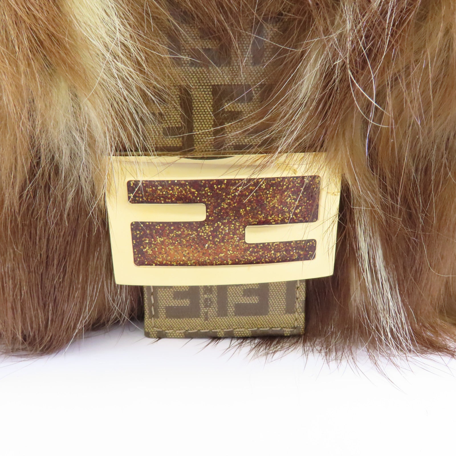 FENDI 毛茸Baguette金扣肩背袋棕色