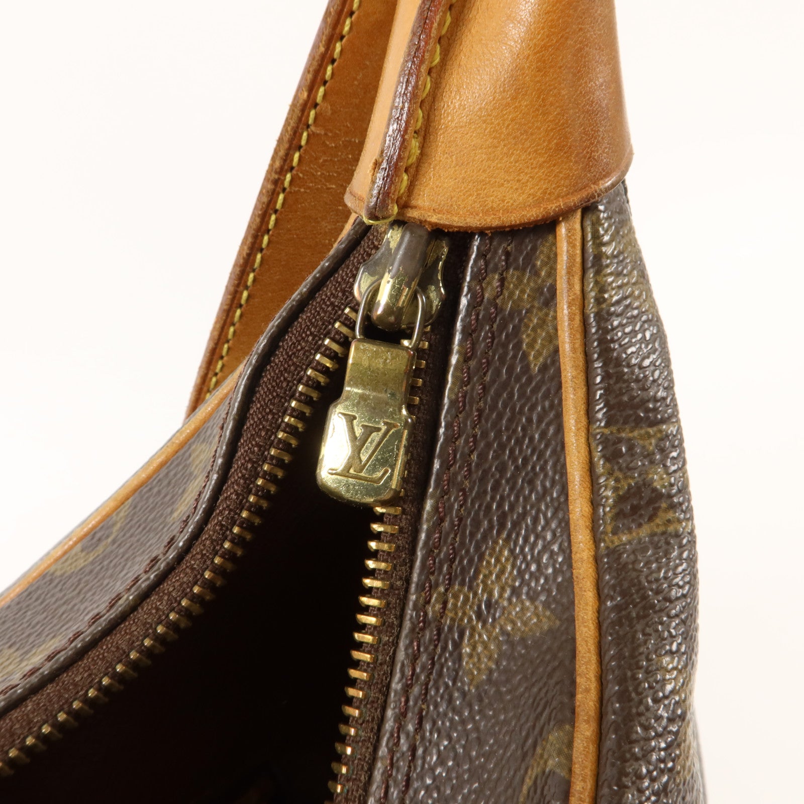 LOUIS VUITTON Monogram Boulogne肩背袋
