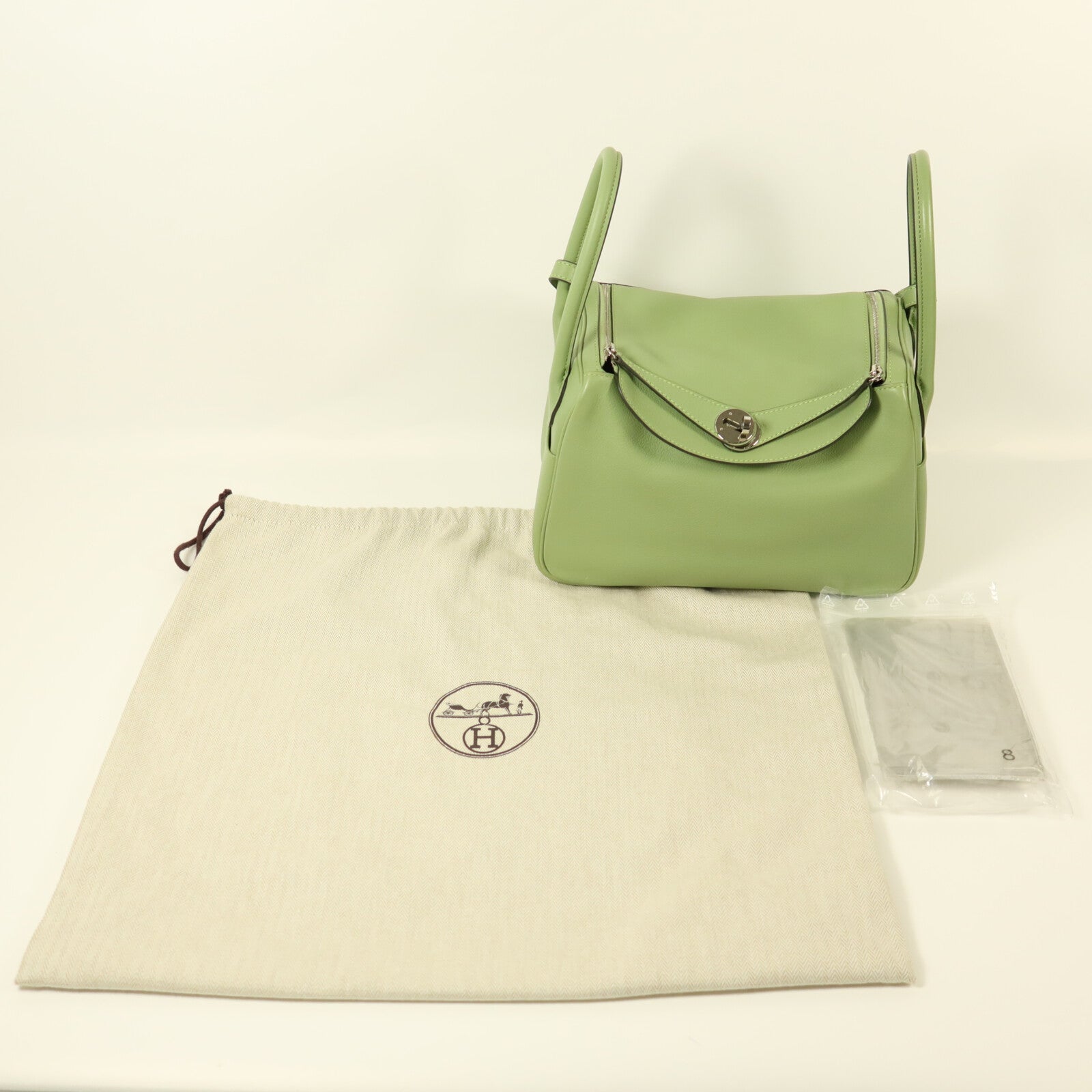 HERMES Evercolor皮革Lindy 26銀扣手挽肩背兩用袋