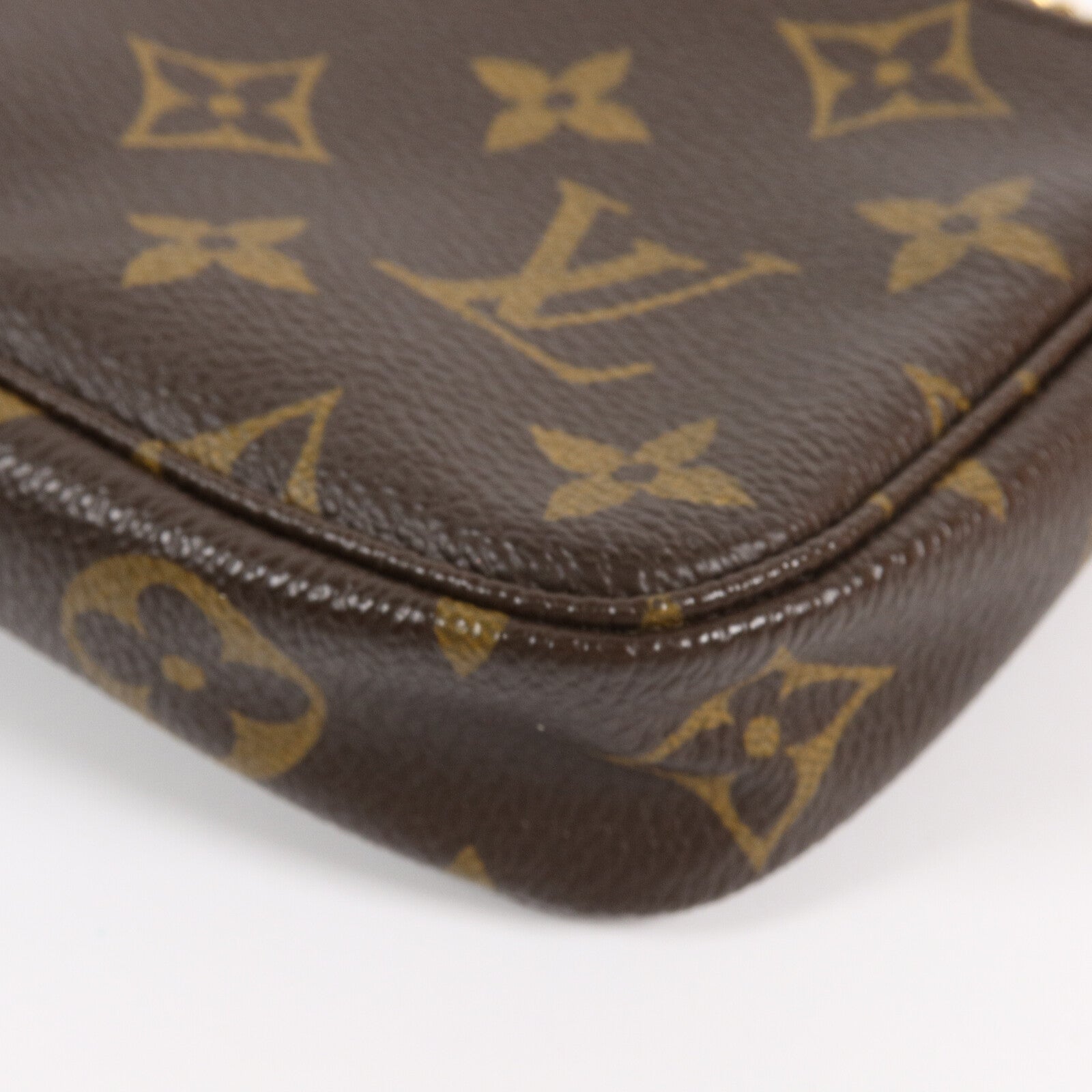 LOUIS VUITTON Monogram Mini Pochette Accessoires手挽袋