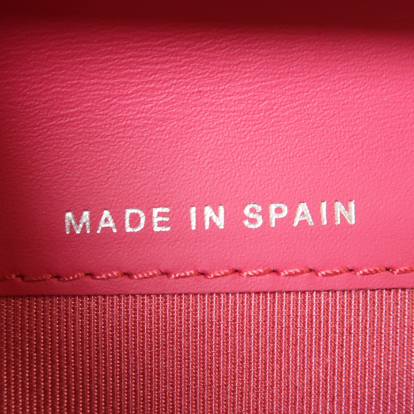 CHANEL 【激減優惠】漆皮皮革Long Wallet銀扣長錢包