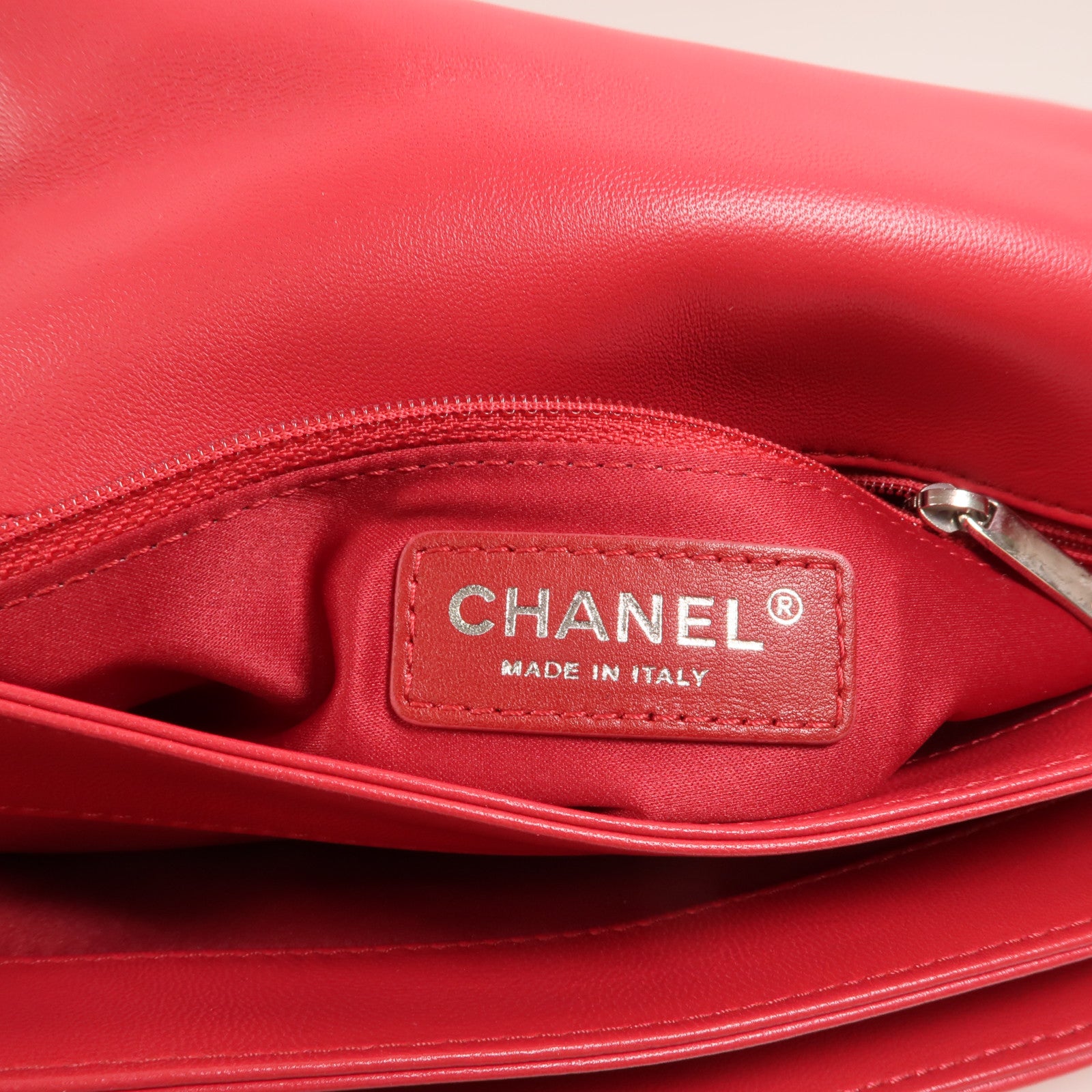 CHANEL 羊皮皮革Chain Shoulder Bag銀扣鏈帶肩背袋