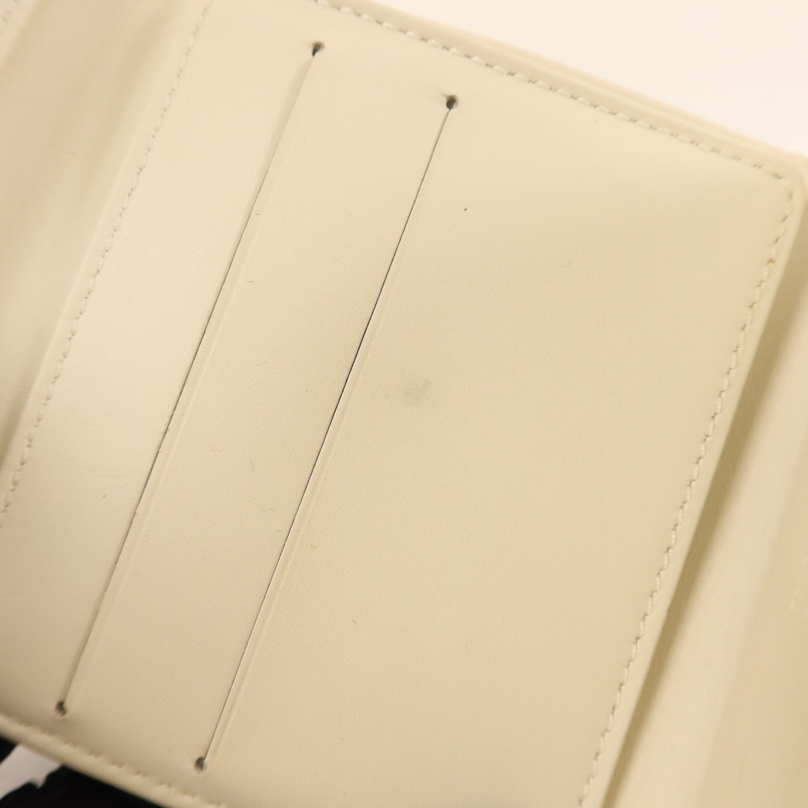 LOUIS VUITTON 【激減優惠】Monogram Vernis Elise Compact Wallet