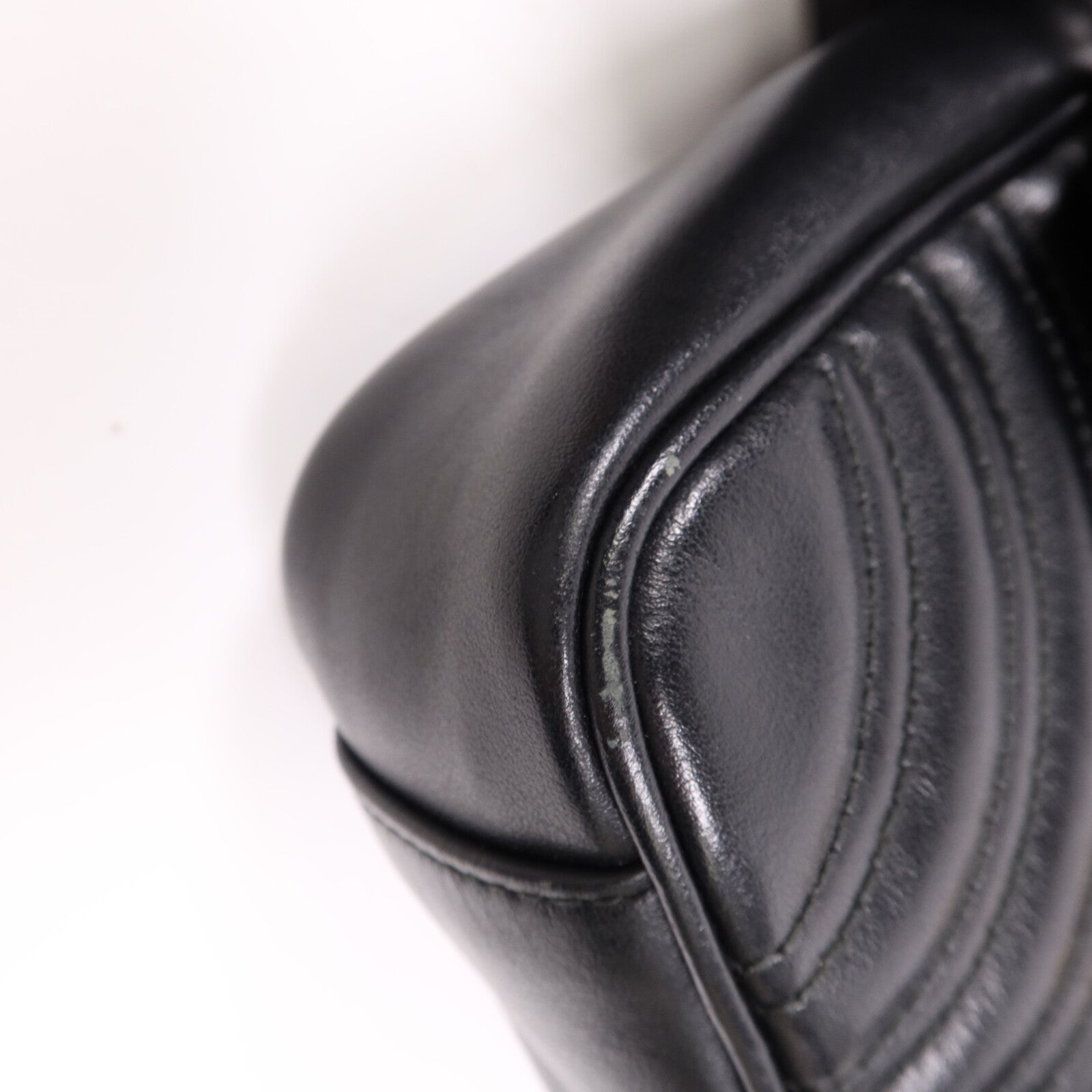 GUCCI 牛皮皮革GG Marmont金扣鏈帶肩背袋