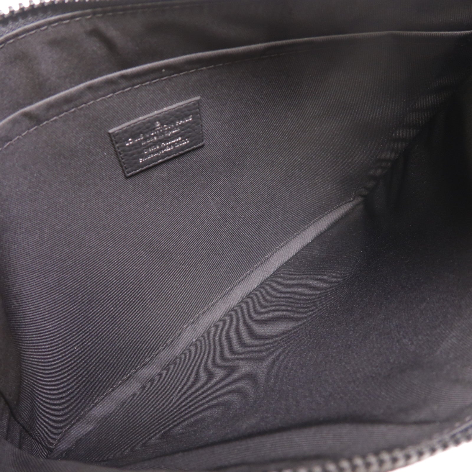 LOUIS VUITTON Monogram Taurillon Zoom With Friends A4 Pouch手拿包