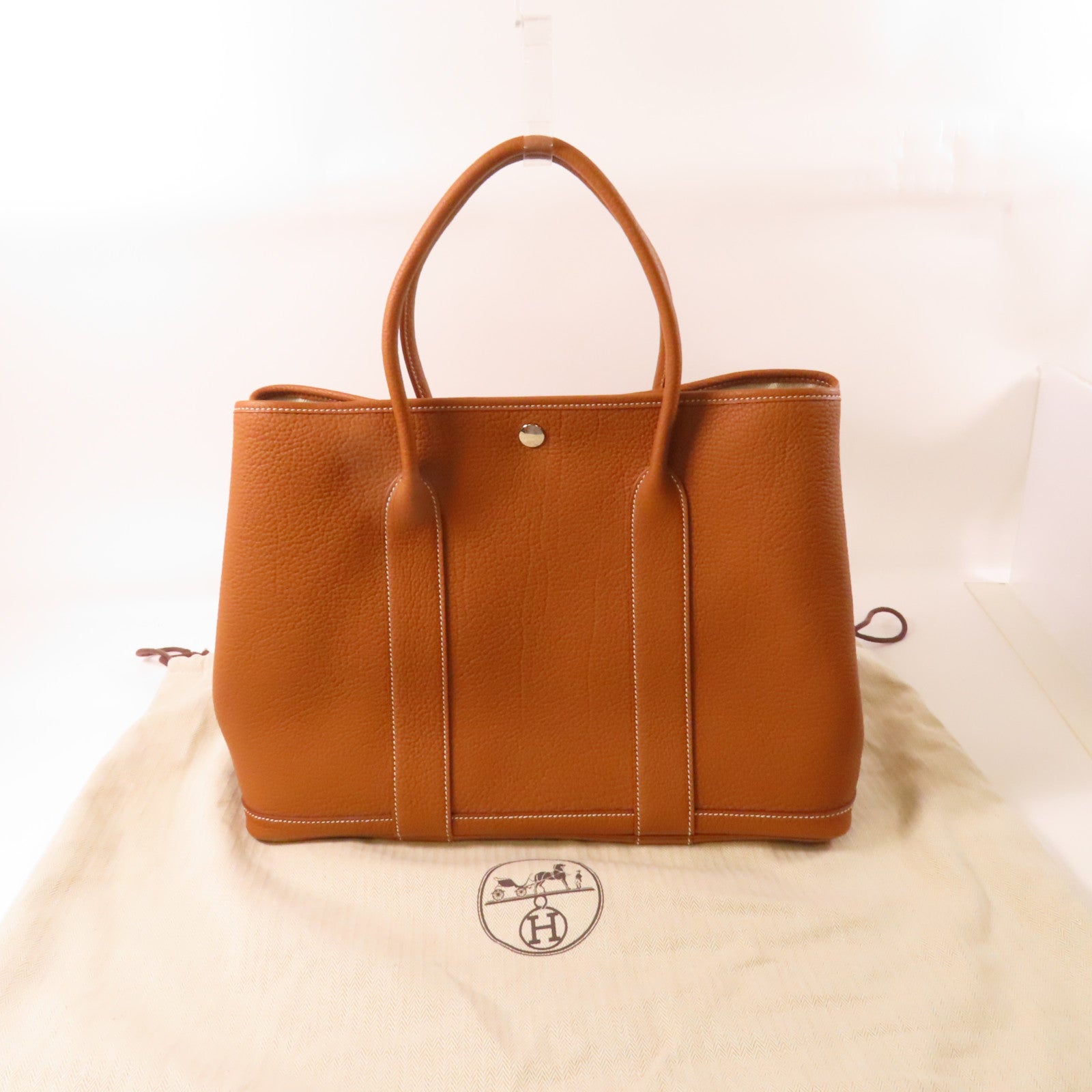 HERMES Negonda皮革Garden Party PM銀扣手挽袋經典駝色