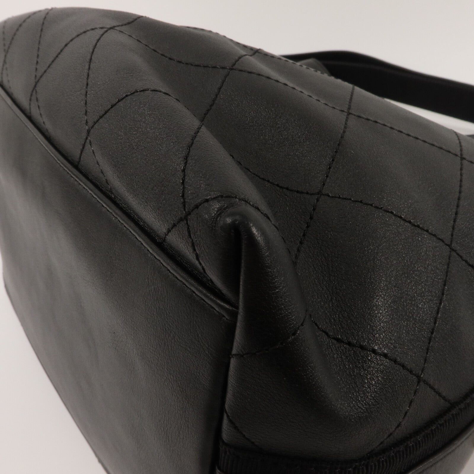 CHANEL 牛皮皮革Hobo Bag手挽肩背兩用袋