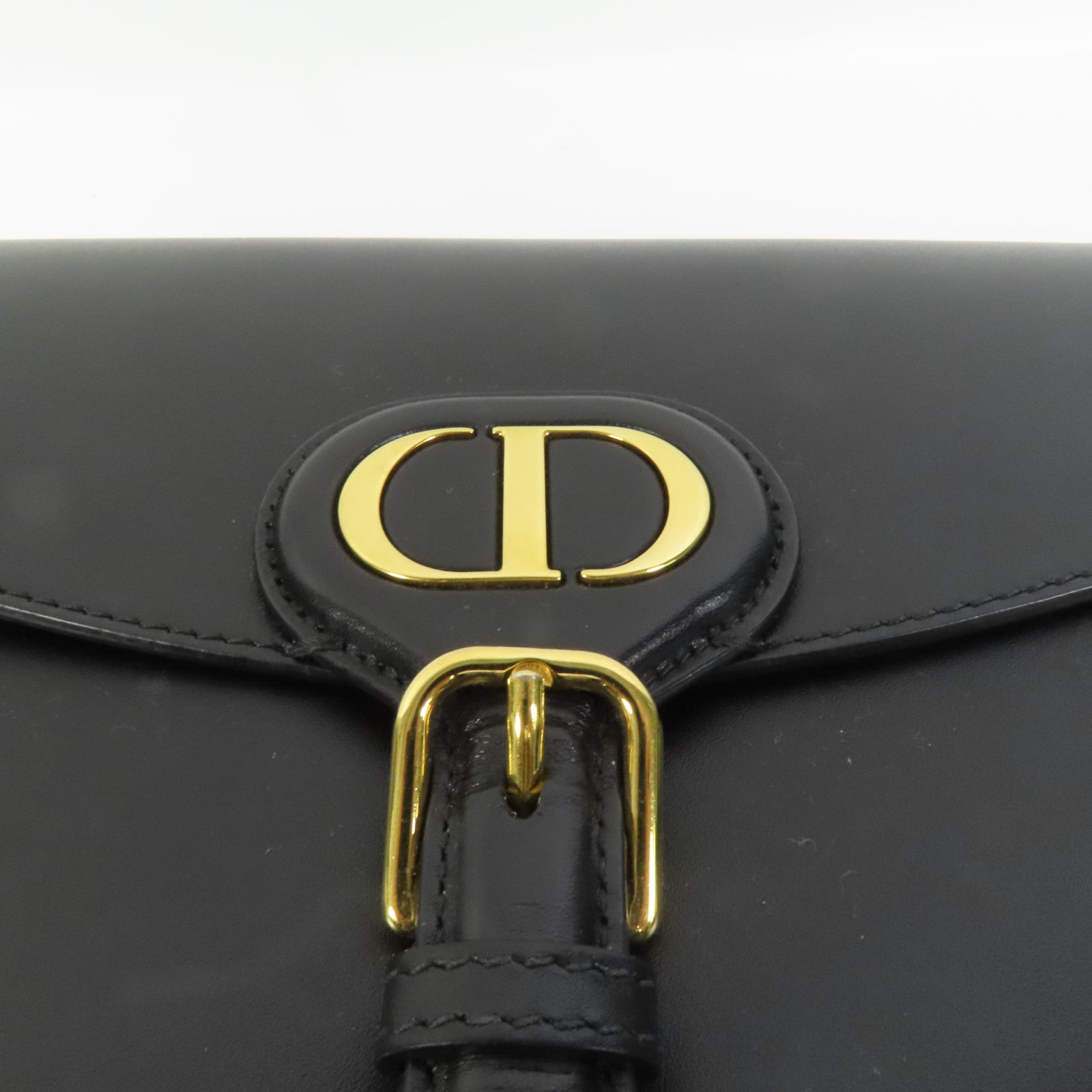 Dior 【激減優惠】牛皮皮革Bobby Bag Medium金扣肩背袋
