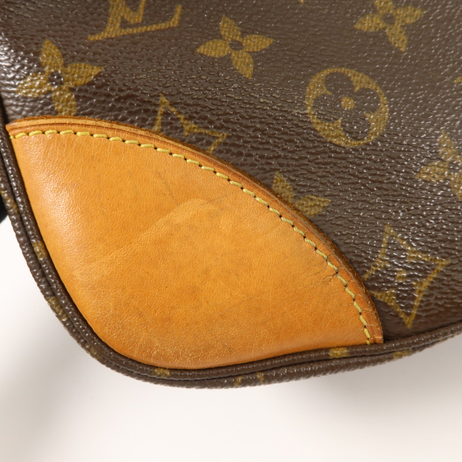 LOUIS VUITTON Monogram Boulogne肩背袋