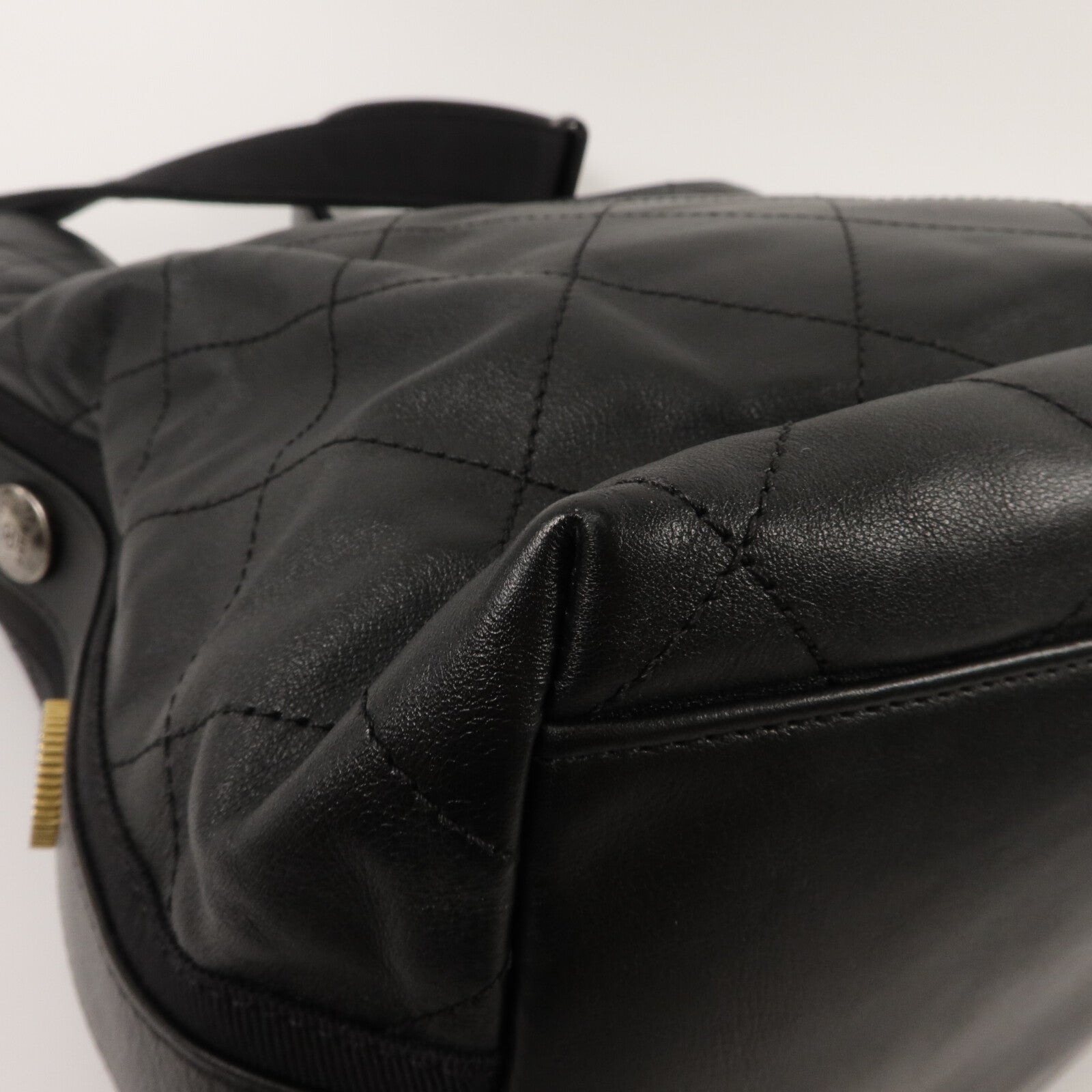 CHANEL 牛皮皮革Hobo Bag手挽肩背兩用袋