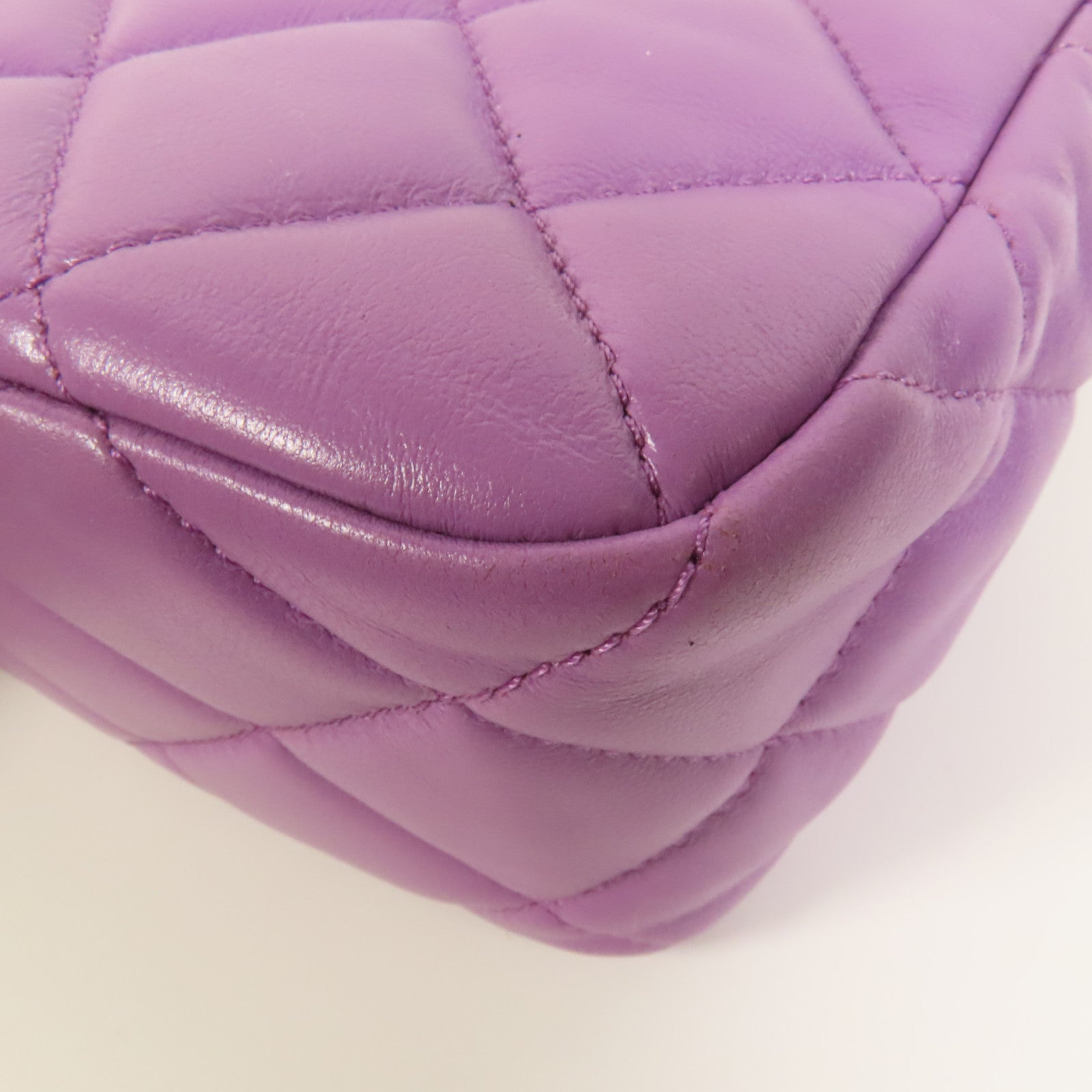 CHANEL 羊皮皮革Pick Me Up Hobo Bag金扣肩背袋