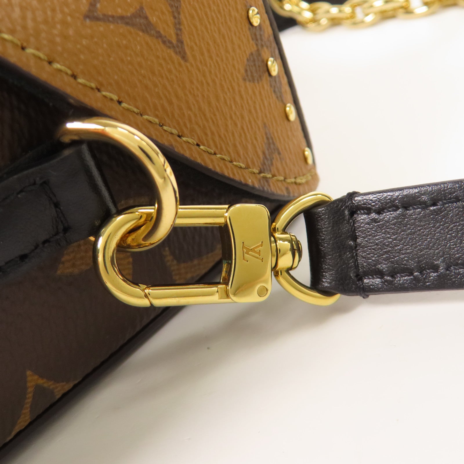 LOUIS VUITTON LV GHW Camera Box 2 Way Chain Shoulder Bag Monogram Reverse M82465