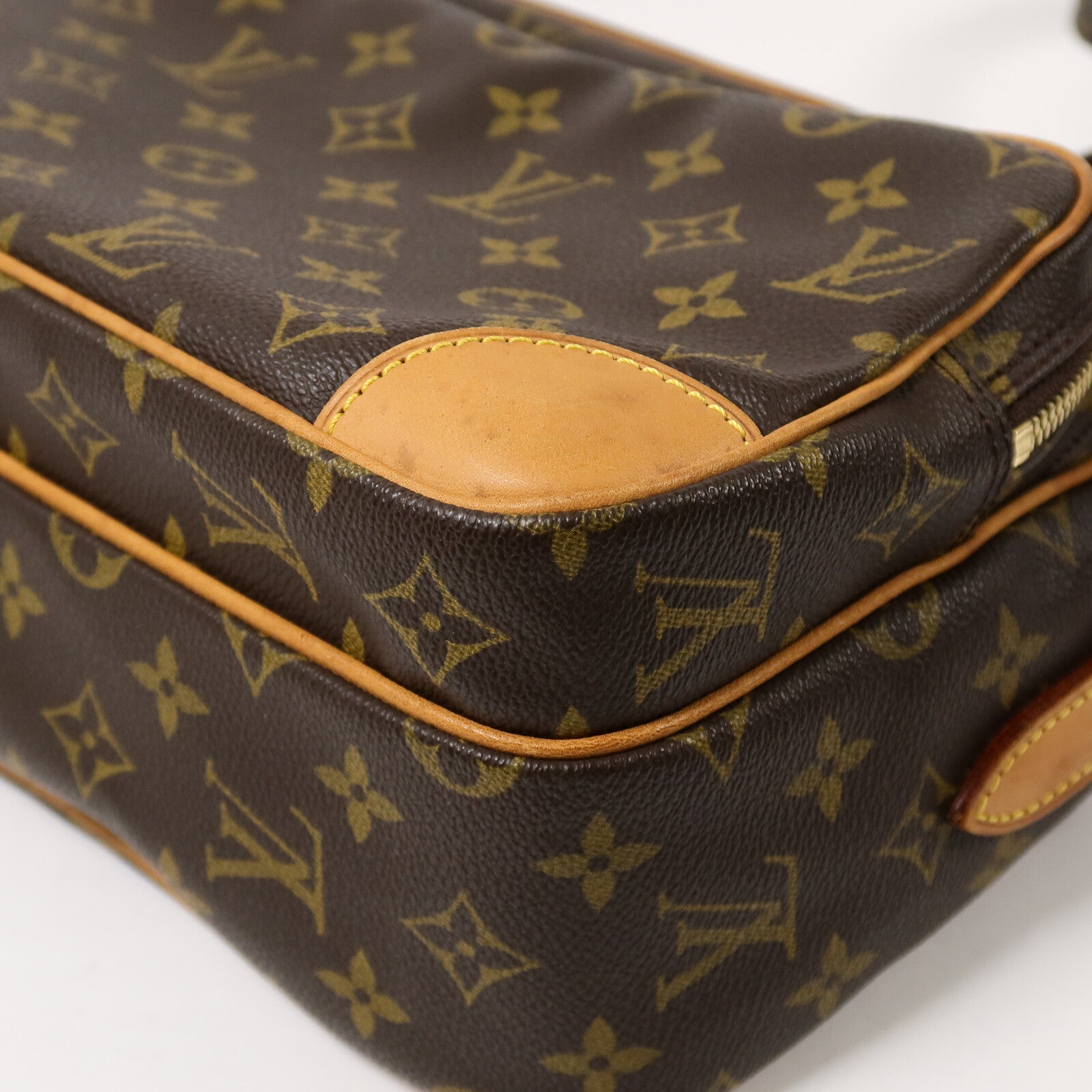 LOUIS VUITTON Monogram Nile肩背袋