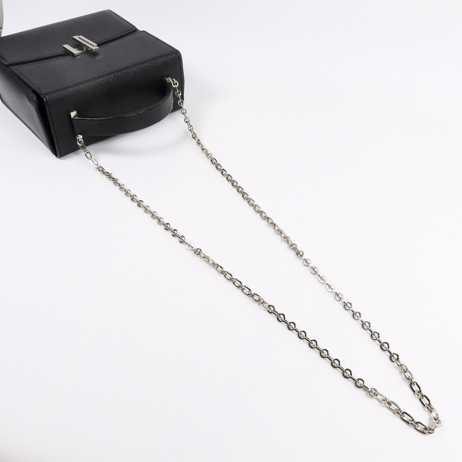 HERMES Chevre皮革Cinhetic Box肩背袋Black/Bleu Saphir