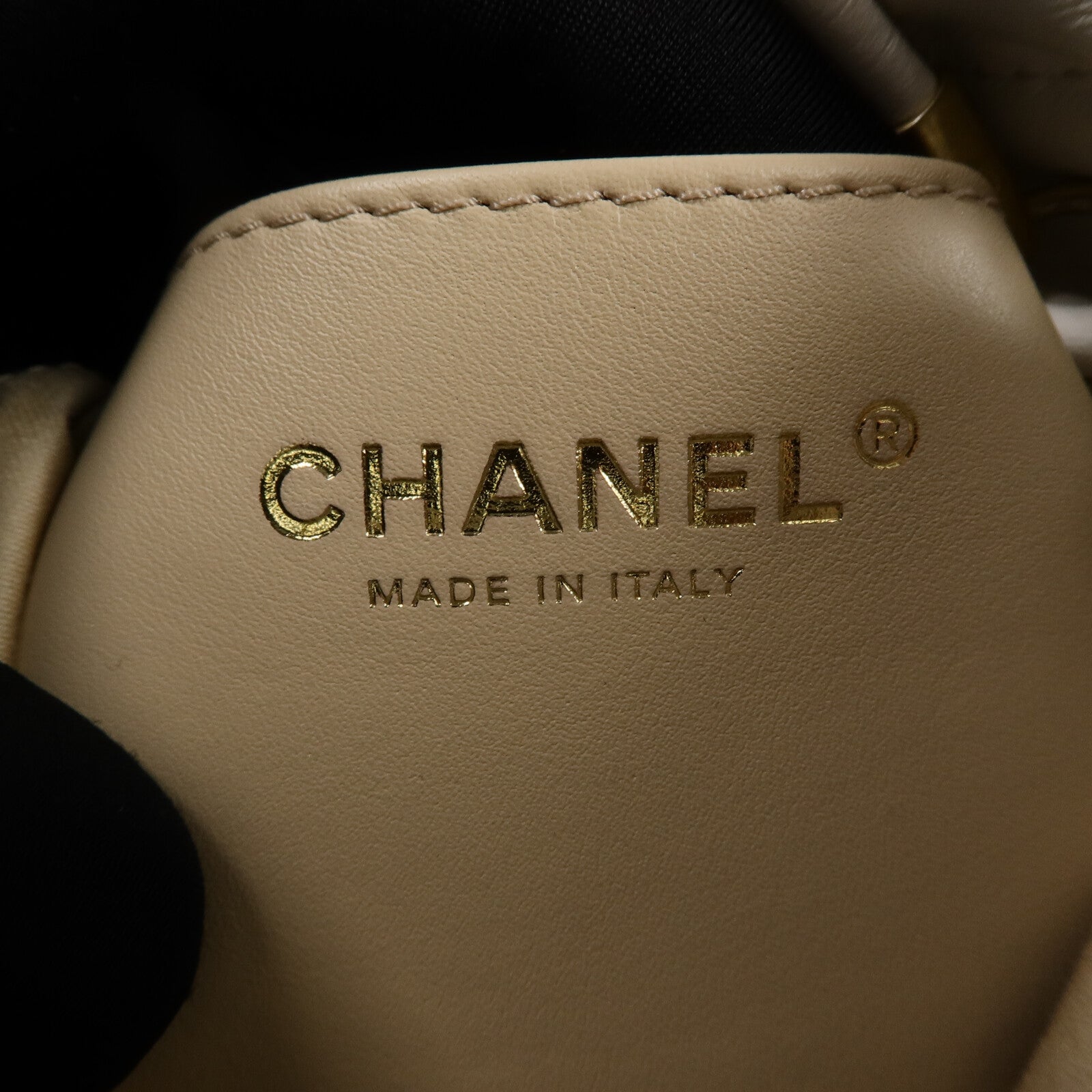 CHANEL 羊皮皮革C22 Mini手挽肩背兩用袋