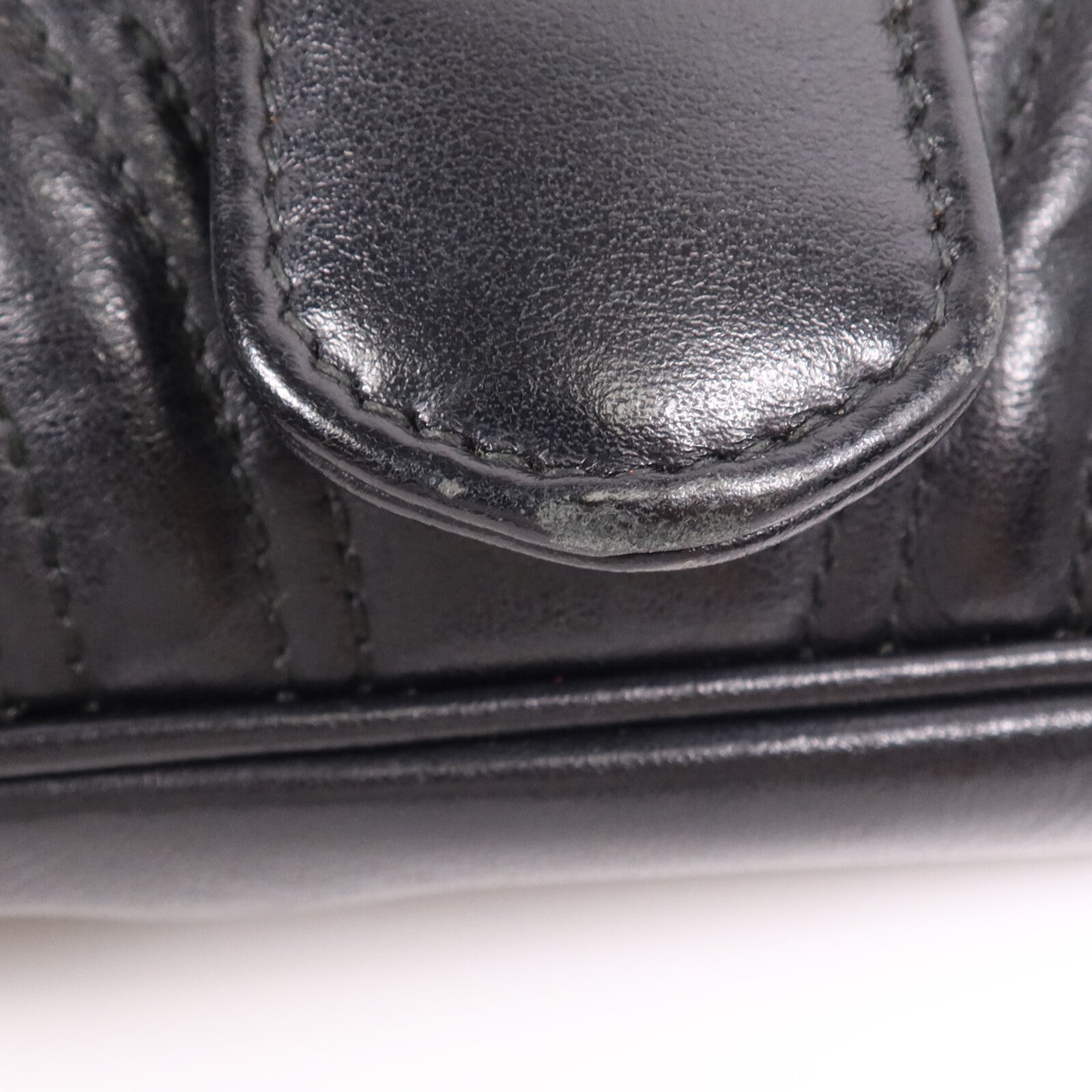 GUCCI 牛皮皮革GG Marmont金扣鏈帶肩背袋