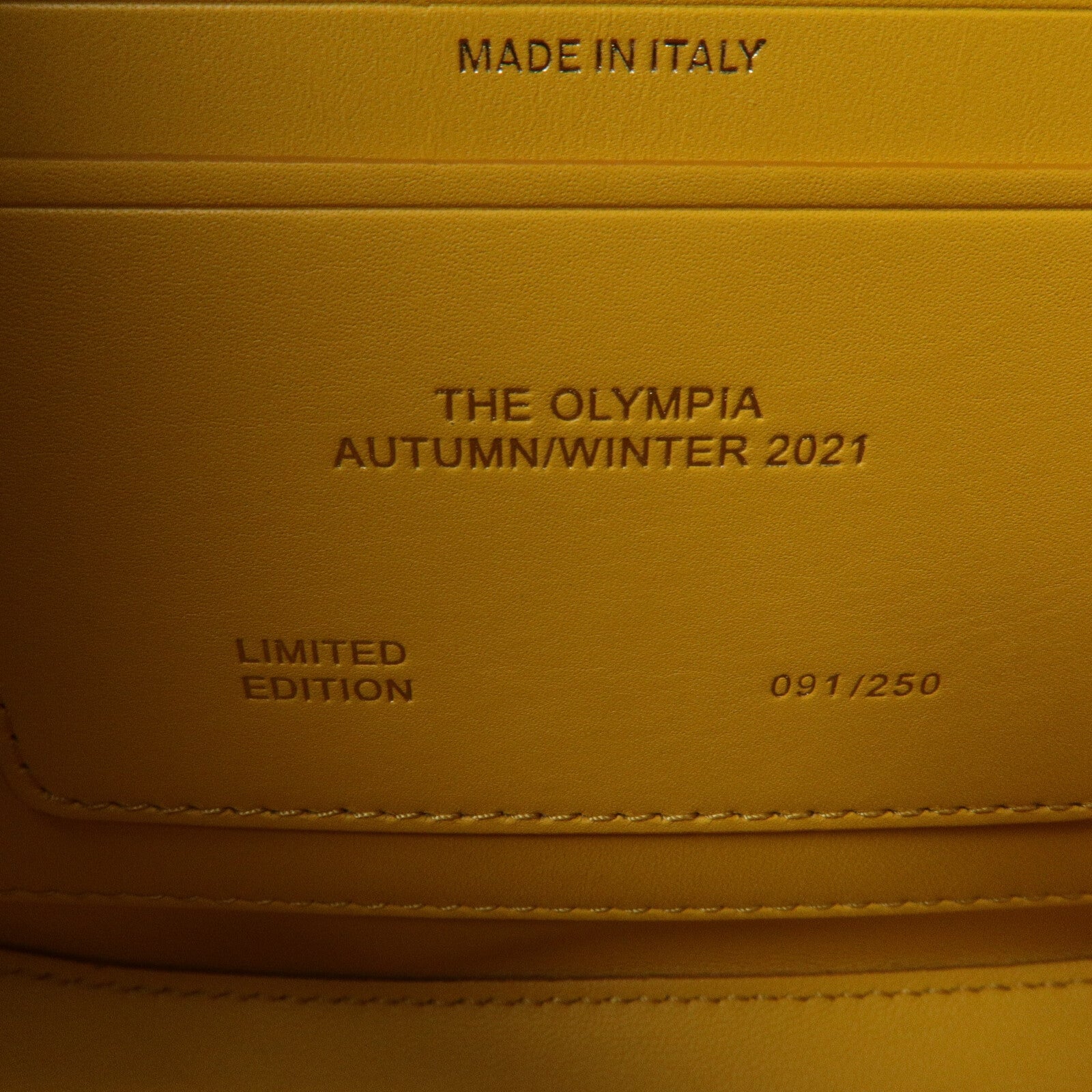 BURBERRY 牛皮皮革Olympia Bag肩背袋
