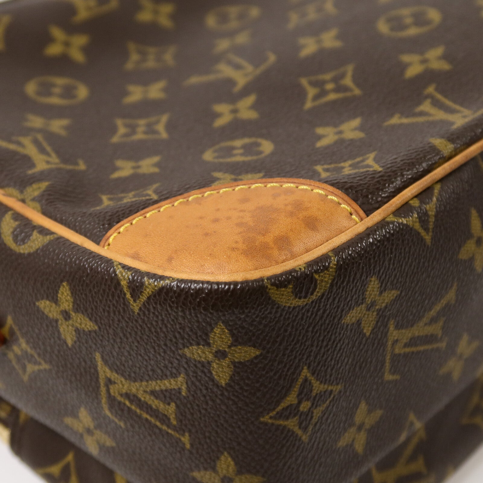 LOUIS VUITTON Monogram Nile肩背袋