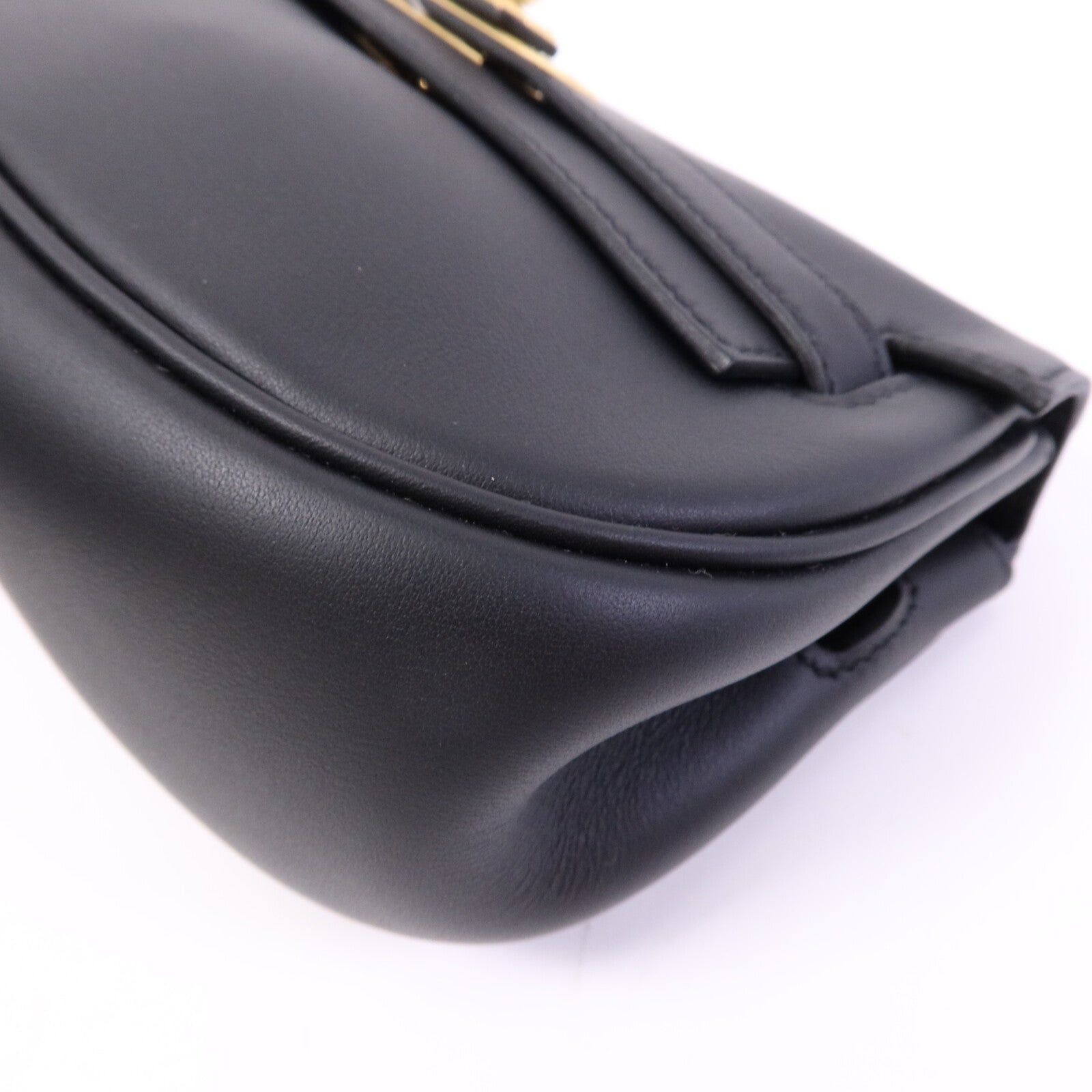 HERMES Swift皮革Kelly Moove金扣肩背袋Noir