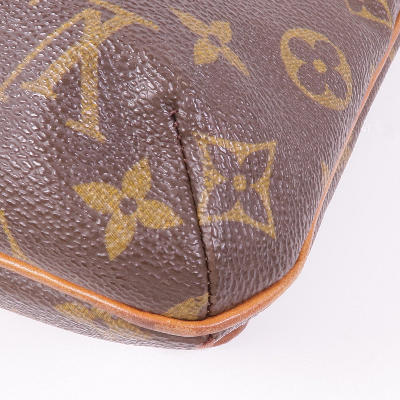 LOUIS VUITTON Monogram Musette Tango Short金扣肩背袋