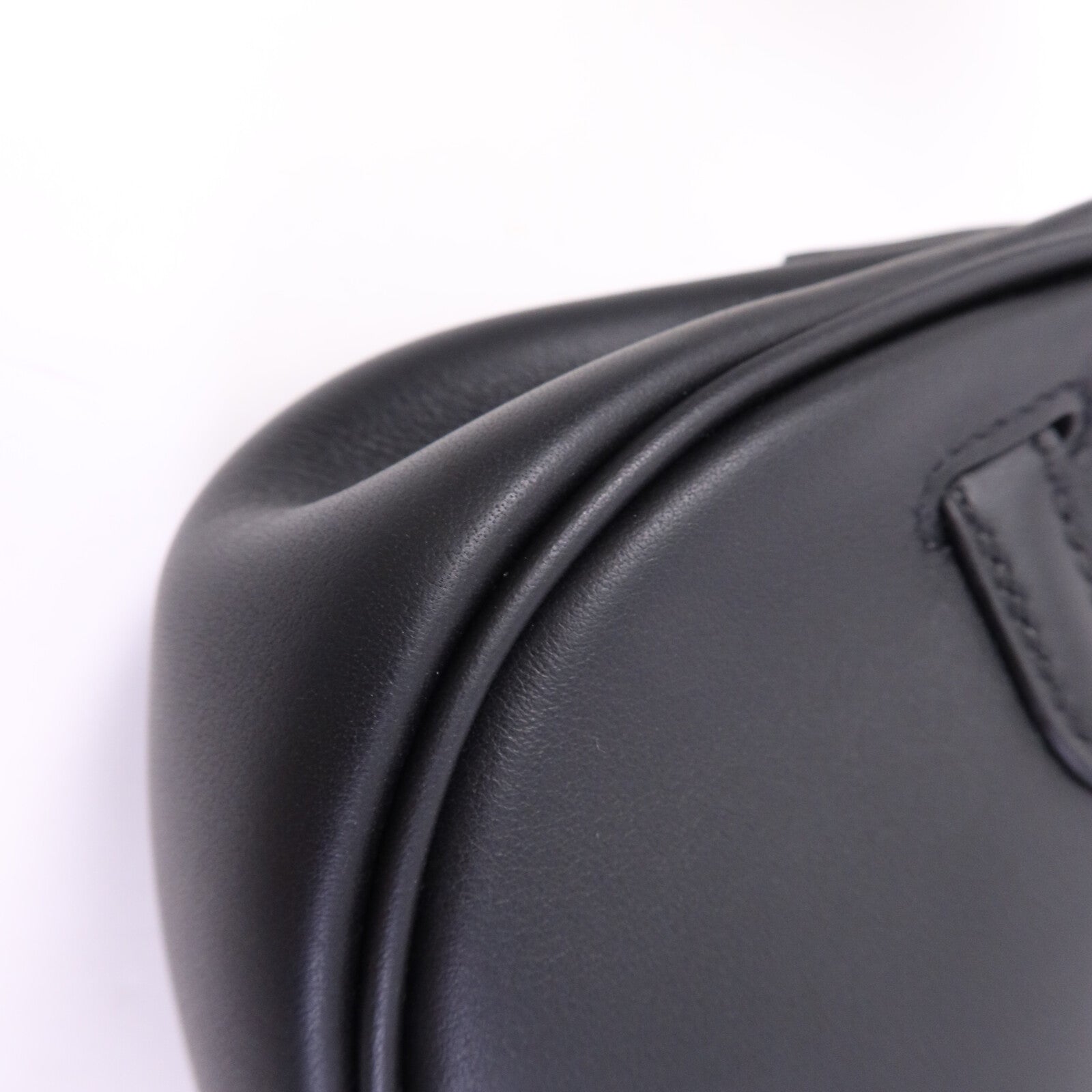 HERMES Swift皮革Kelly Moove金扣肩背袋Noir