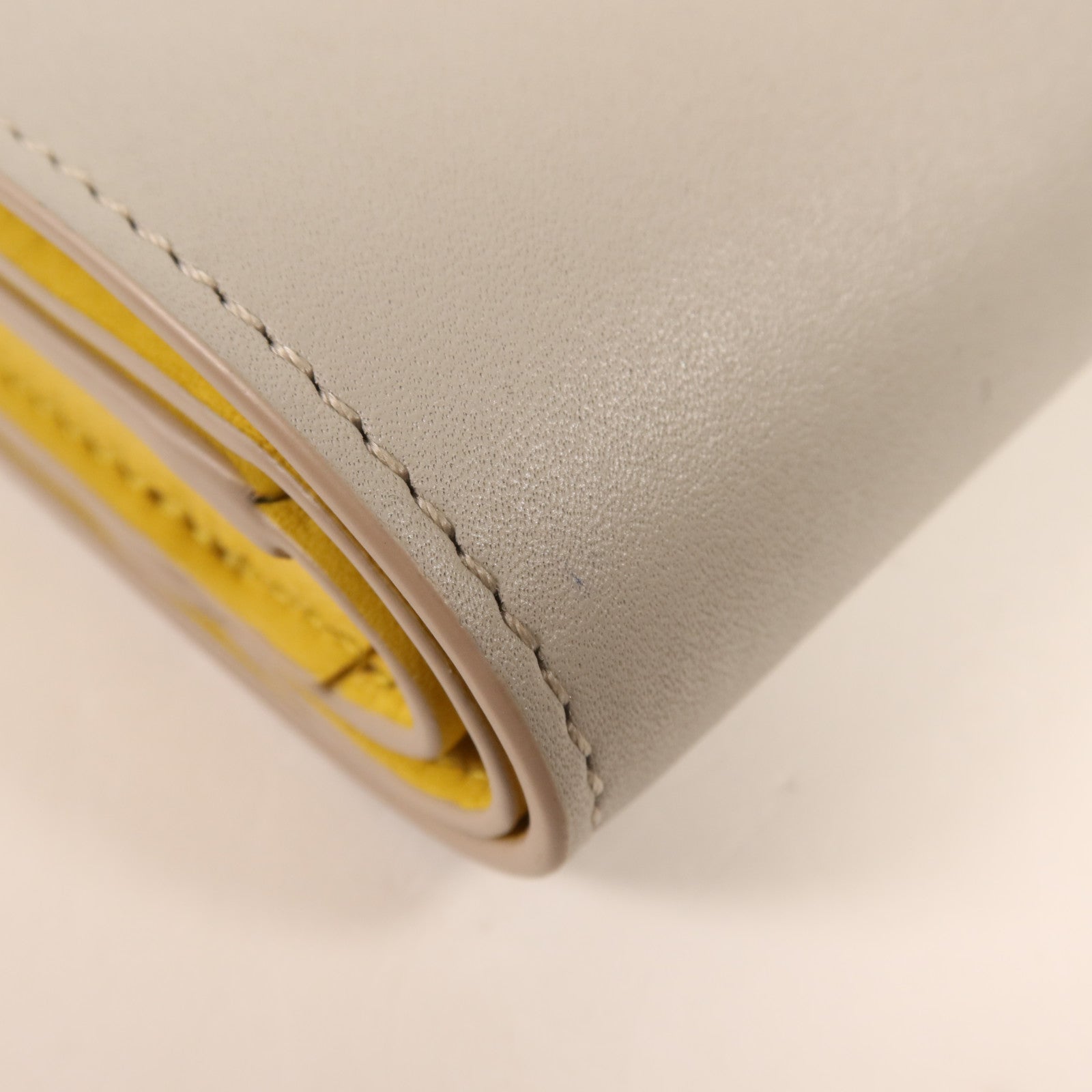 LOEWE 牛皮皮革Wallet銀扣錢包