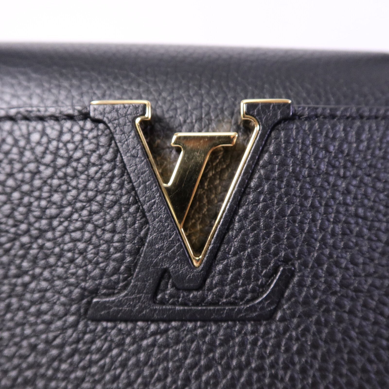 LOUIS VUITTON Taurillon Capucines MM手挽肩背兩用袋
