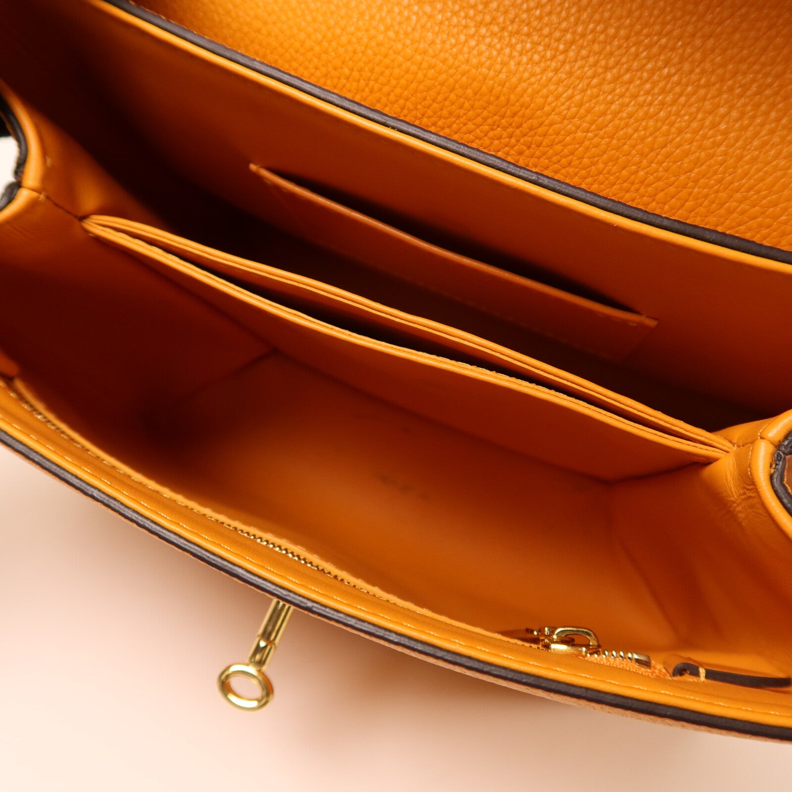LOUIS VUITTON 【激減優惠】牛皮皮革Rose Des Vents PM金扣手挽肩背兩用袋
