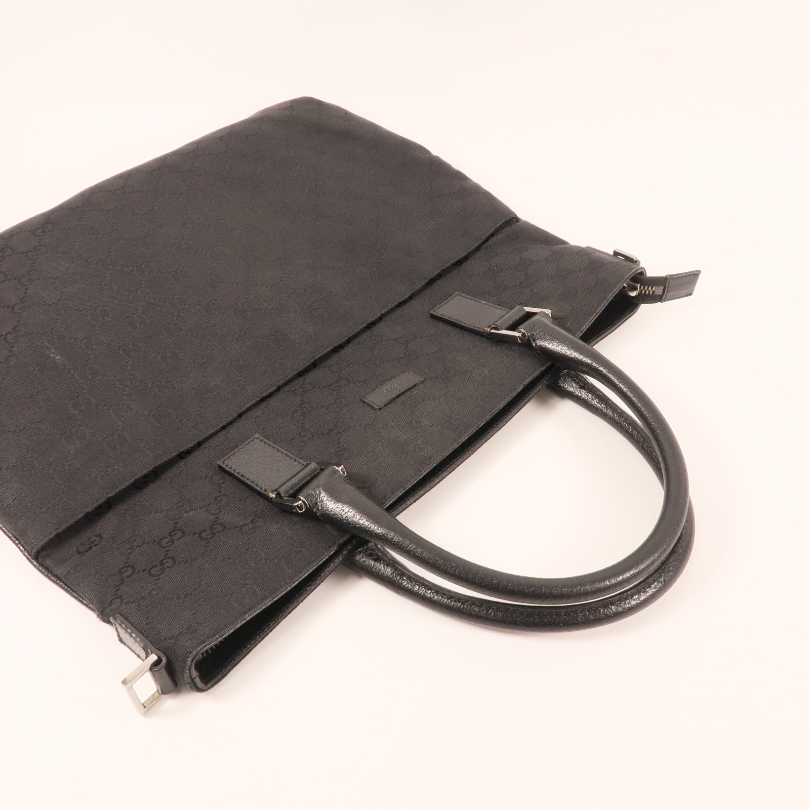 GUCCI 帆布Shoulder Bag銀扣肩背袋