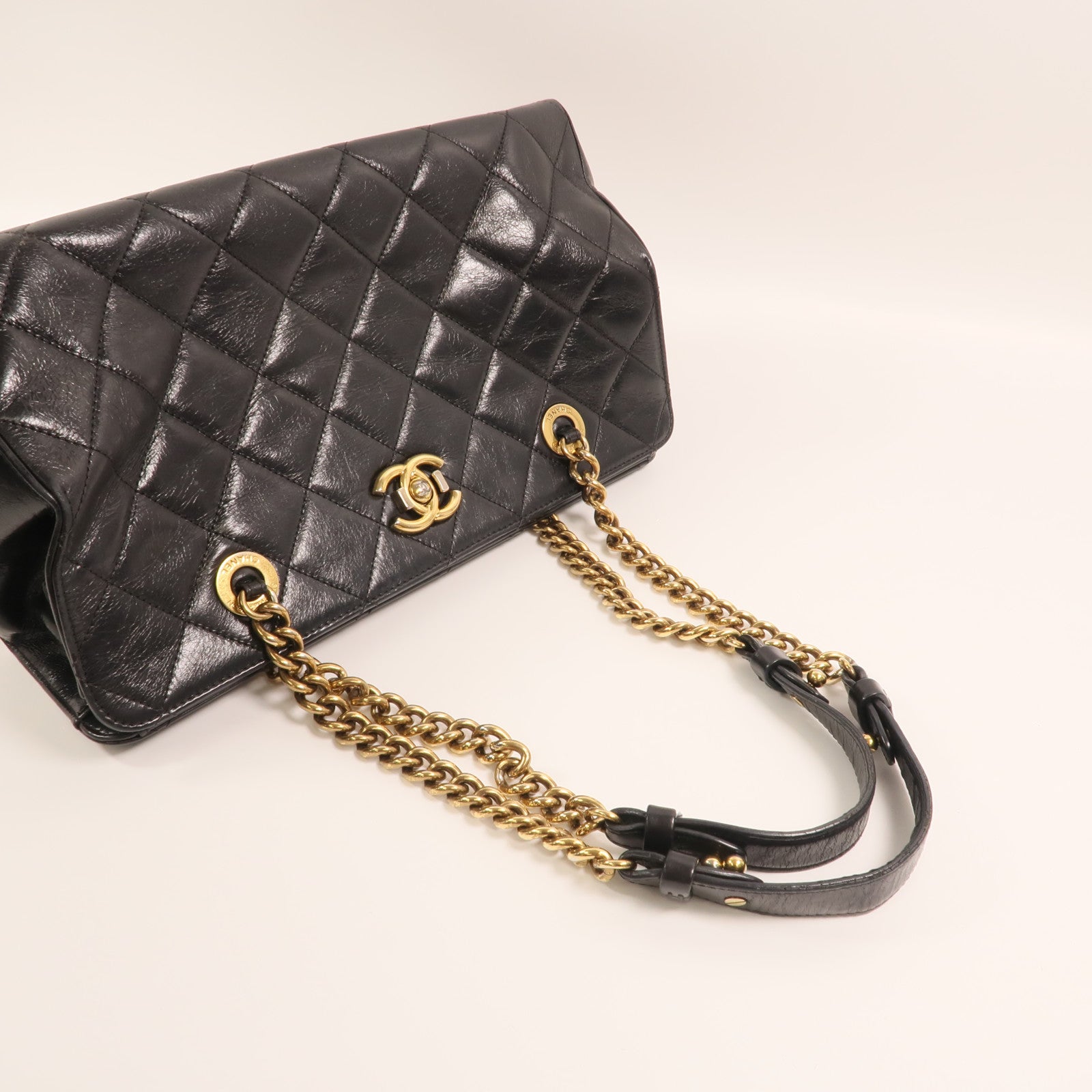 CHANEL 牛皮皮革Perfect Edge Tote金扣鏈帶肩背袋