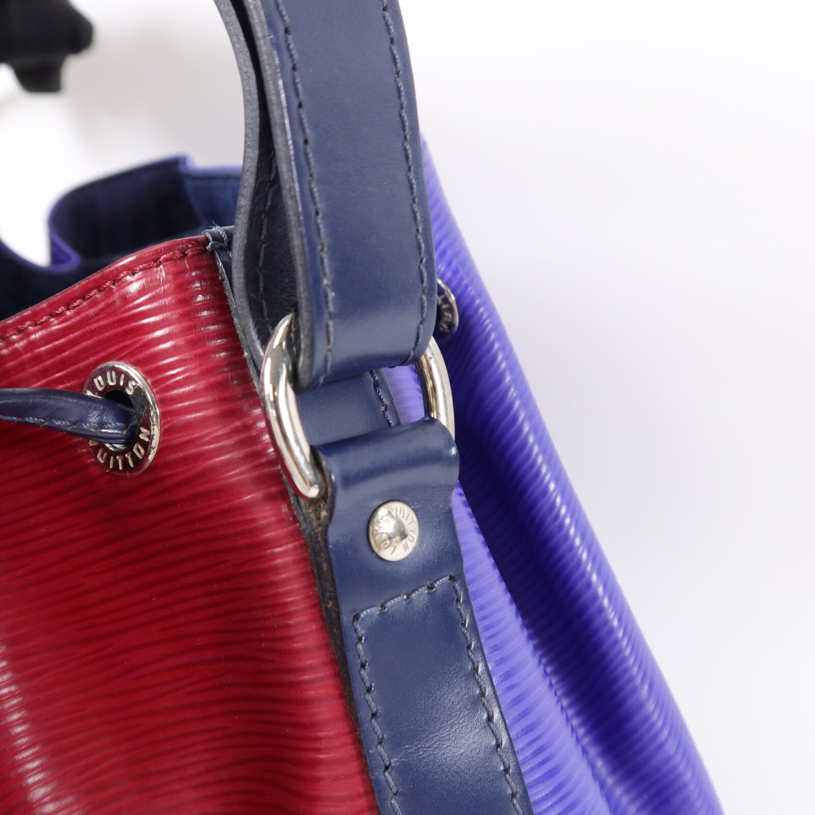 LOUIS VUITTON Epi Petit Noe肩背袋