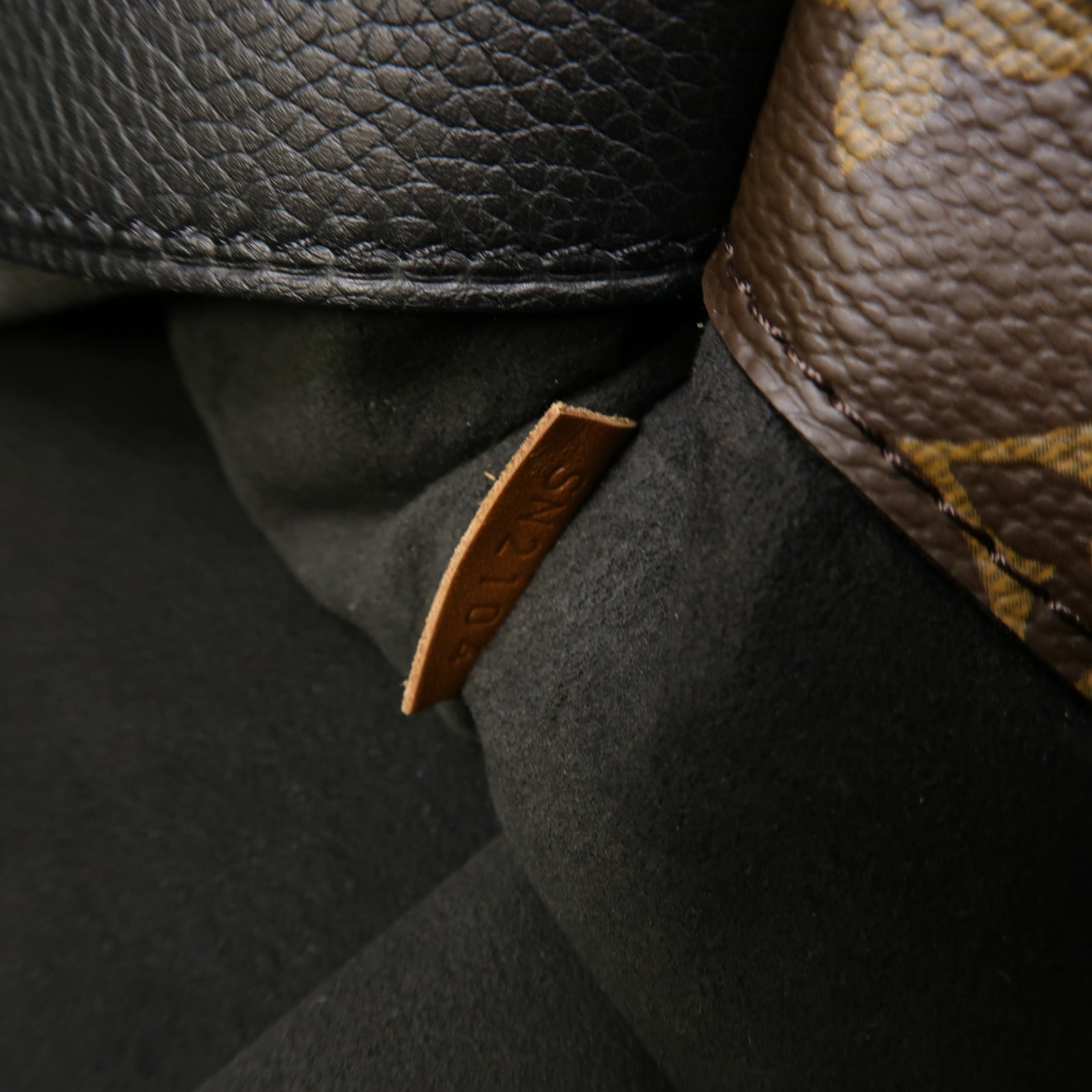 LOUIS VUITTON 【激減優惠】Monogram Pallas金扣手挽肩背兩用袋黑色/棕色