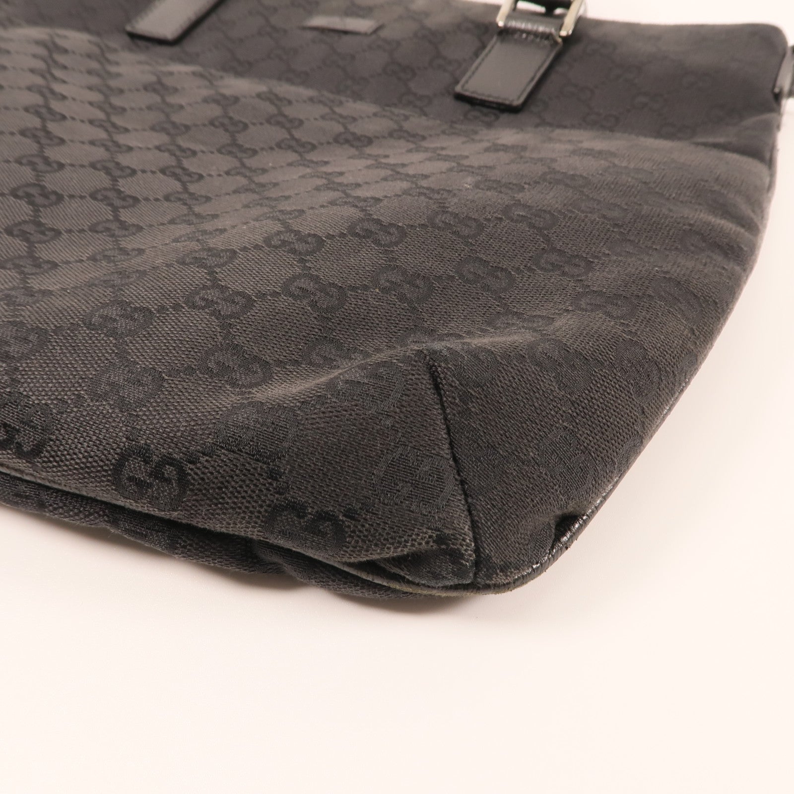 GUCCI 帆布Shoulder Bag銀扣肩背袋