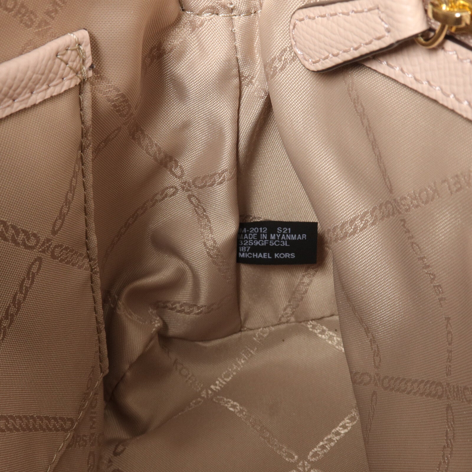 Michael Kors 牛皮皮革Large Dome Crossbody肩背袋