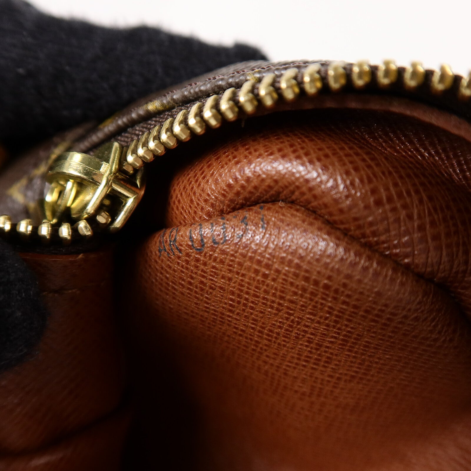 LOUIS VUITTON Monogram Nile肩背袋
