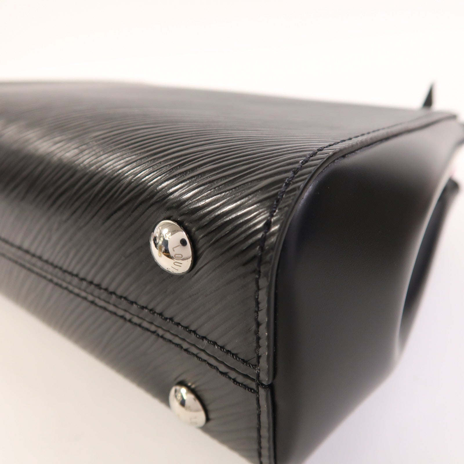 LOUIS VUITTON Epi Cluny Mini銀扣手挽肩背兩用袋