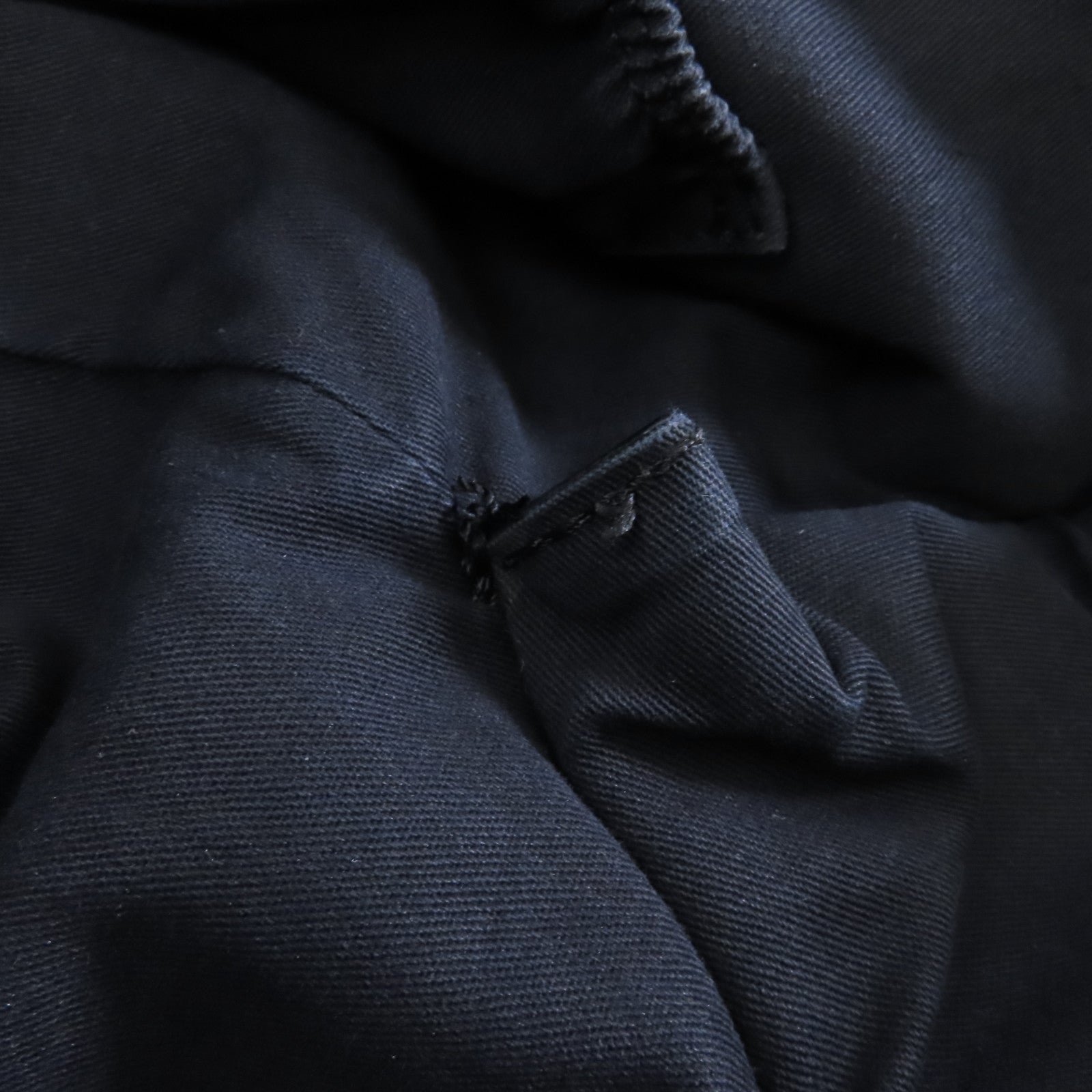 GIVENCHY 牛皮皮革Shoulder Bag金扣肩背袋黑色
