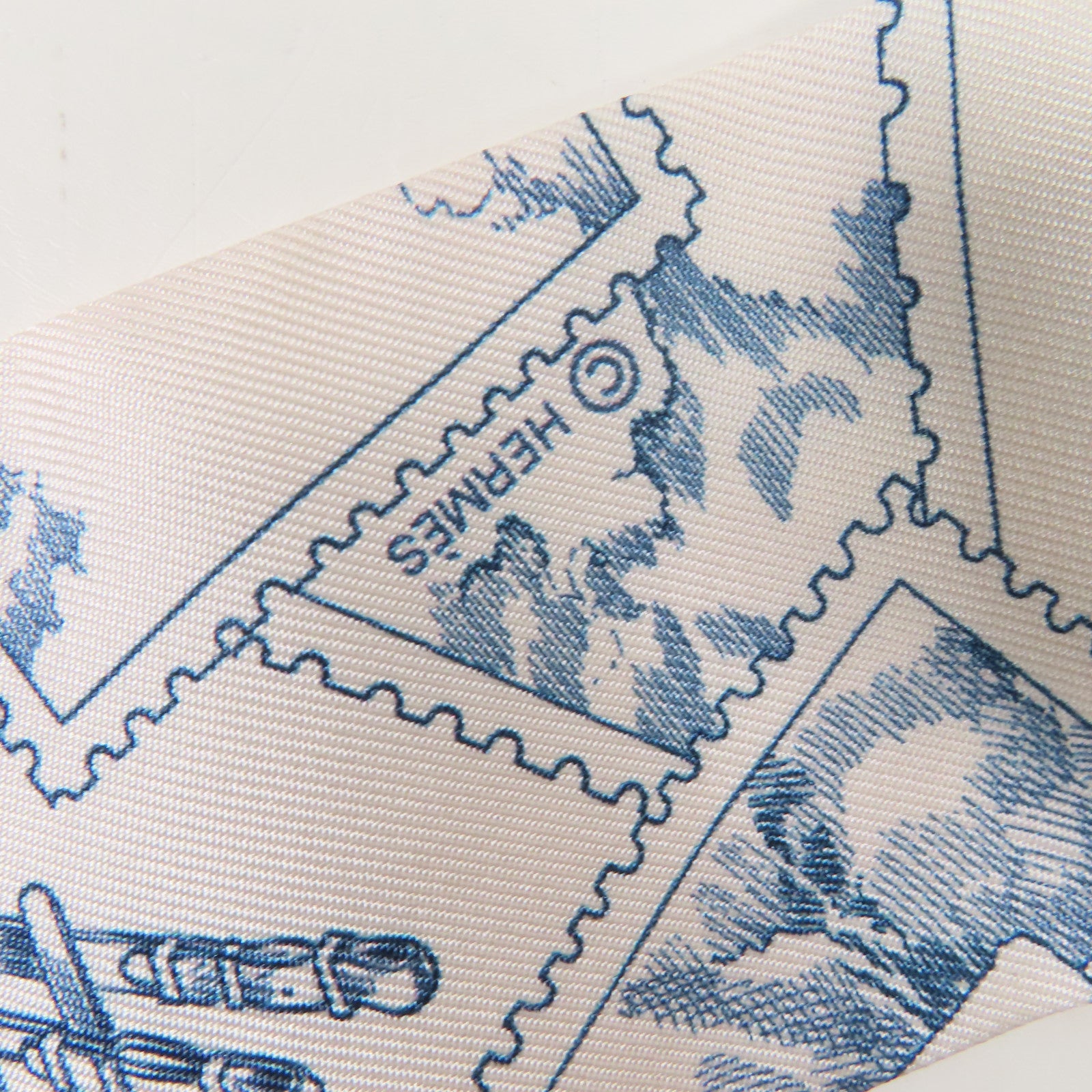 HERMES 絲質Twilly絲巾