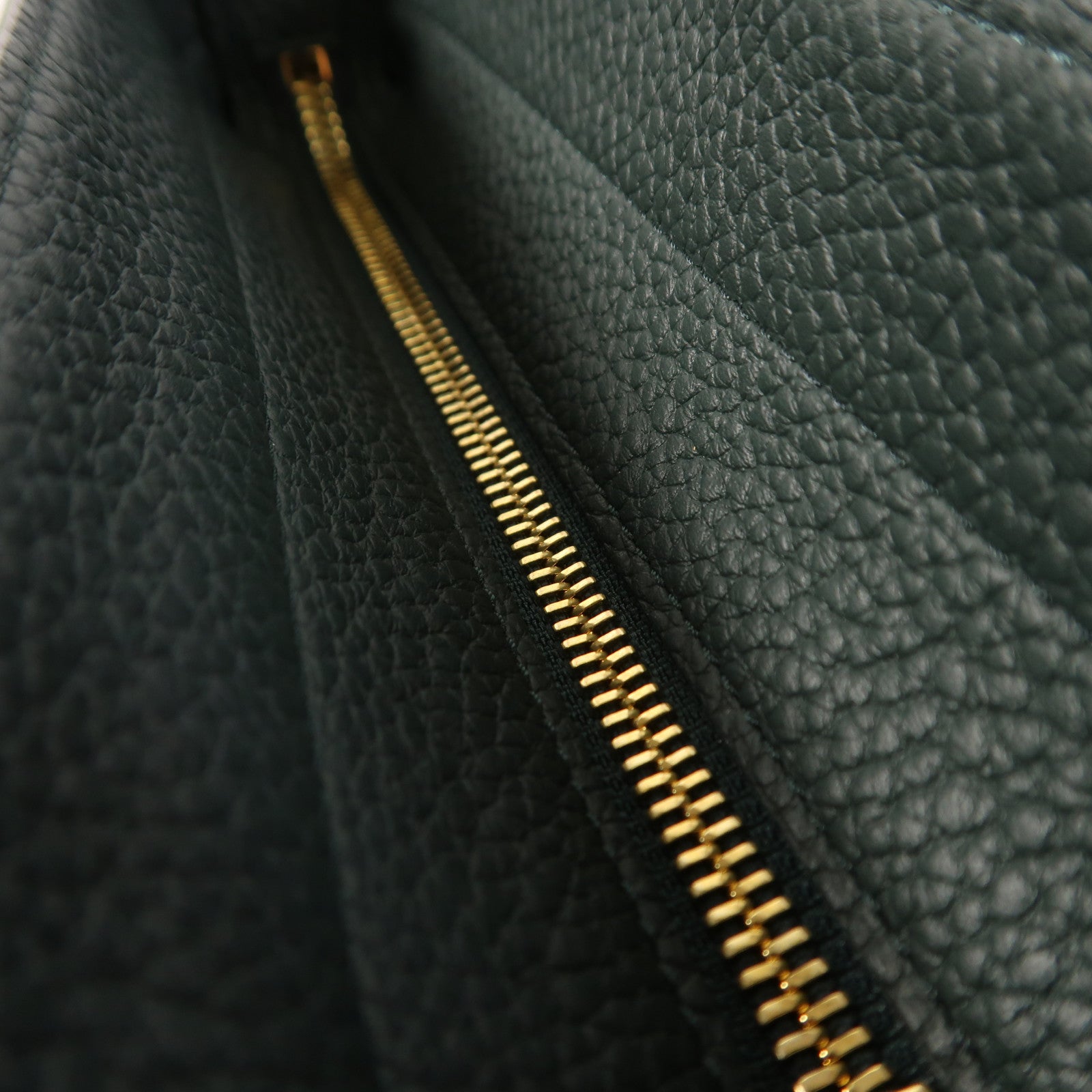 Delvaux 【激減優惠】牛皮皮革Pin Daily金扣肩背袋