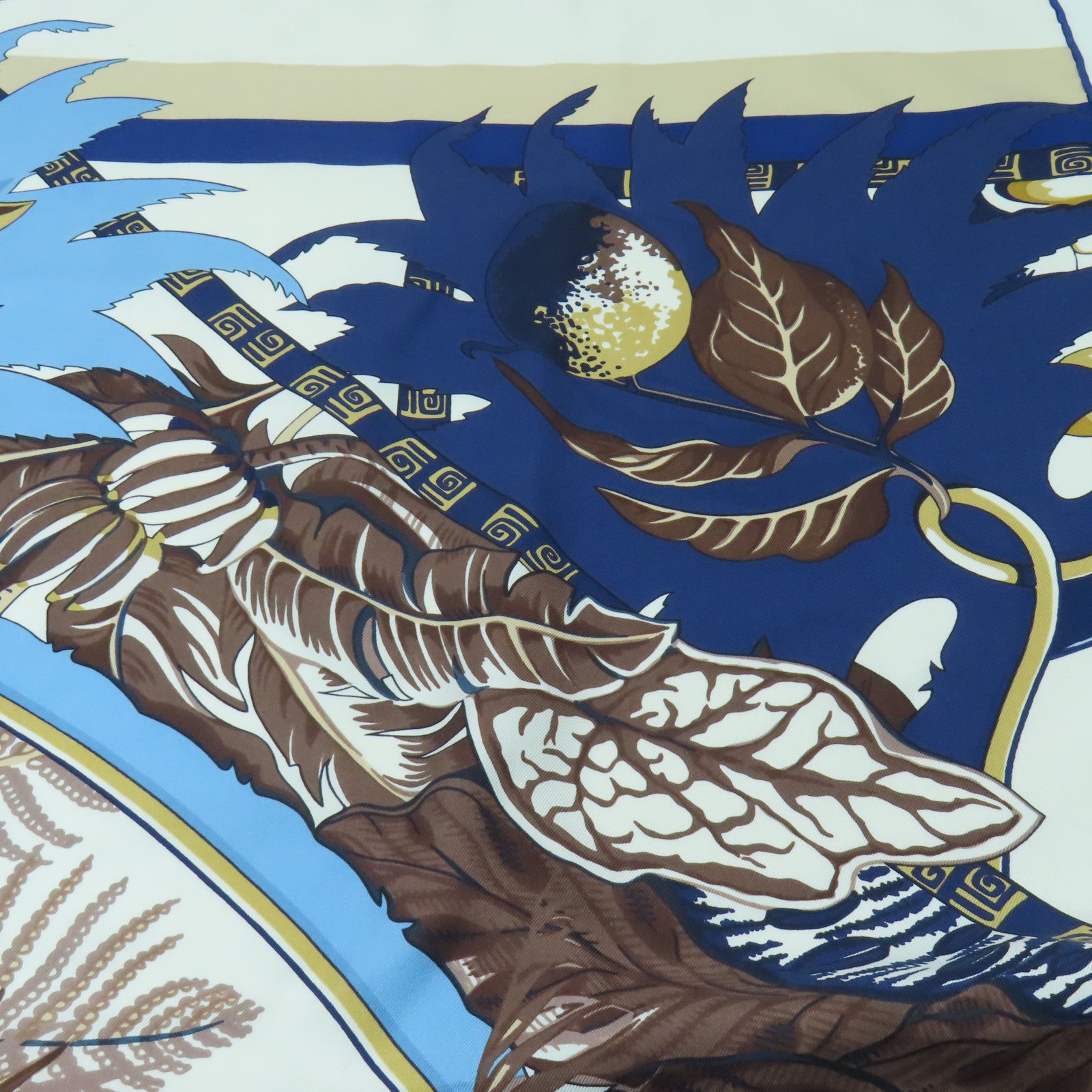 HERMES 【激減優惠】絲質Scarf 180x90圍巾白色/藍色/啡色