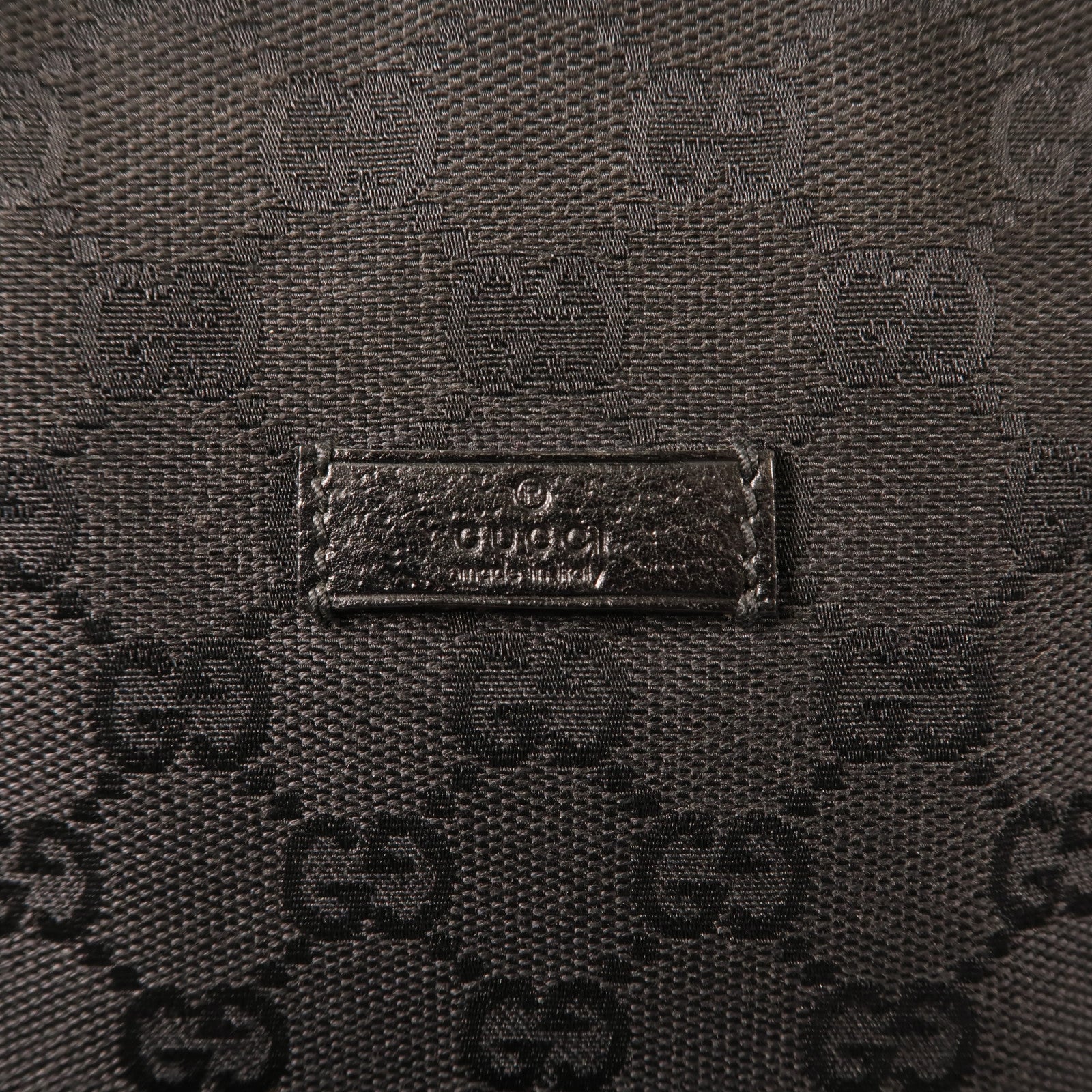 GUCCI 帆布Shoulder Bag銀扣肩背袋