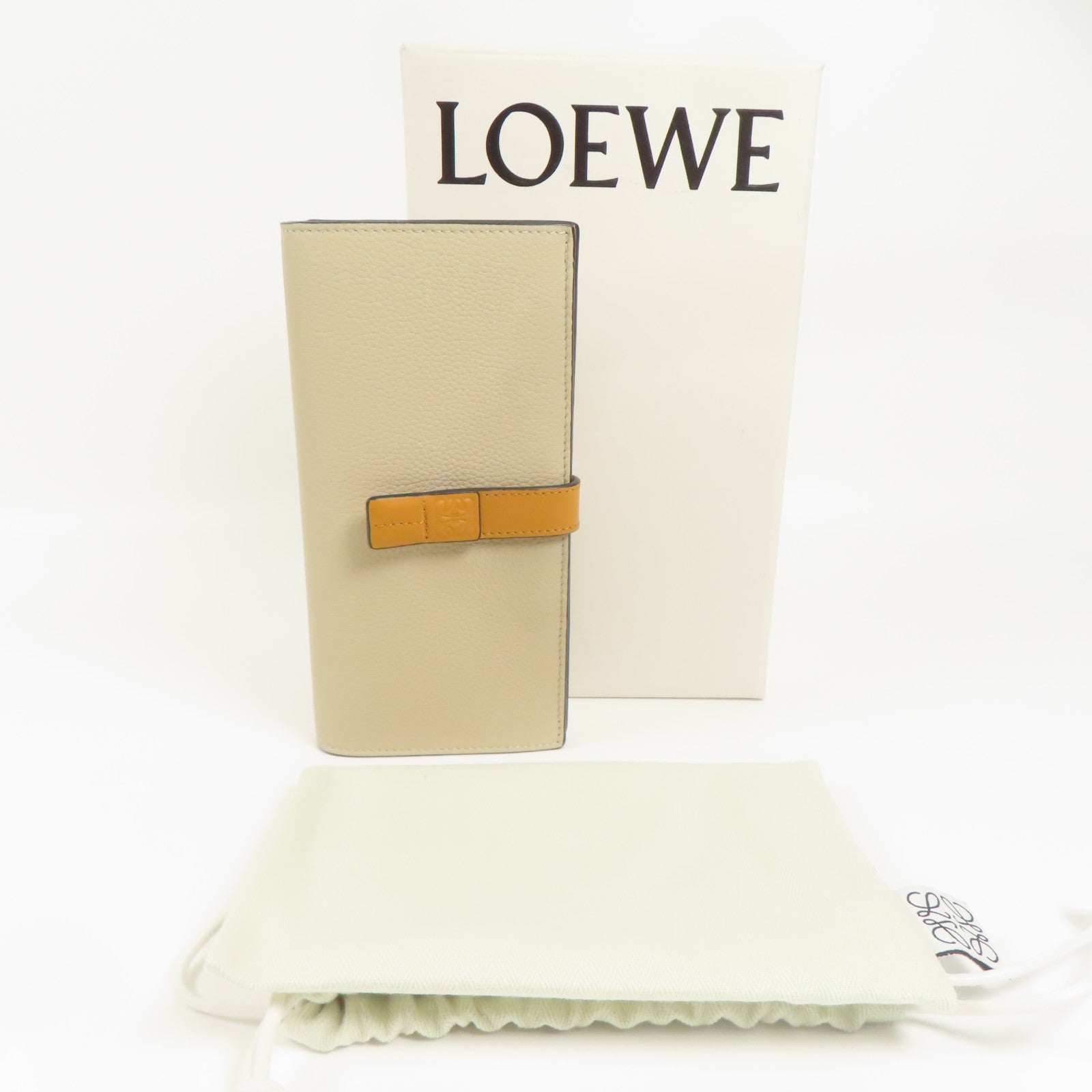 LOEWE 牛皮皮革Wallet長錢包