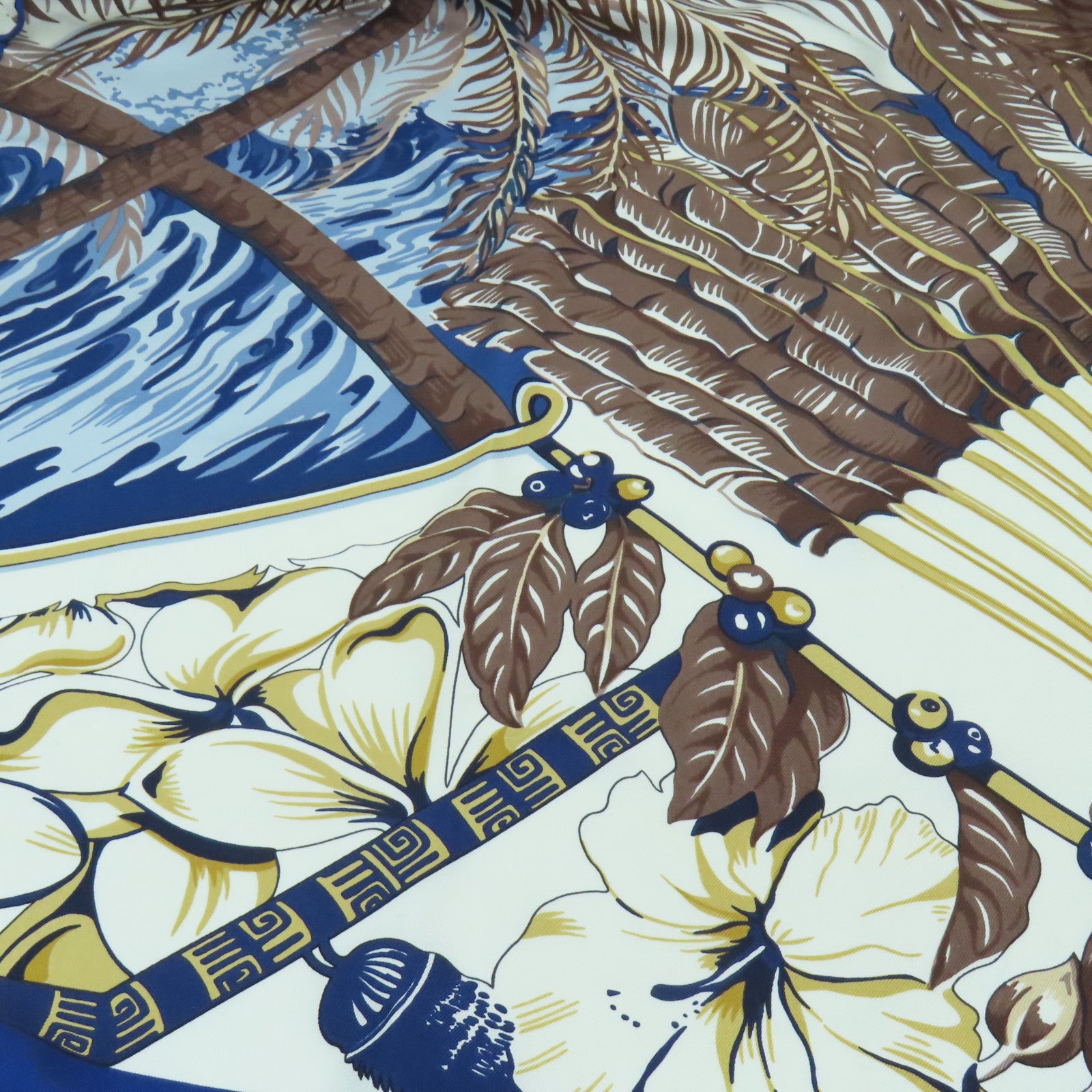 HERMES 【激減優惠】絲質Scarf 180x90圍巾白色/藍色/啡色