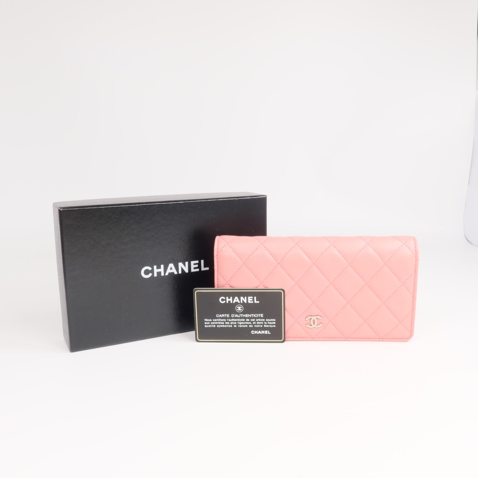 CHANEL 羊皮皮革Long Wallet銀扣長錢包