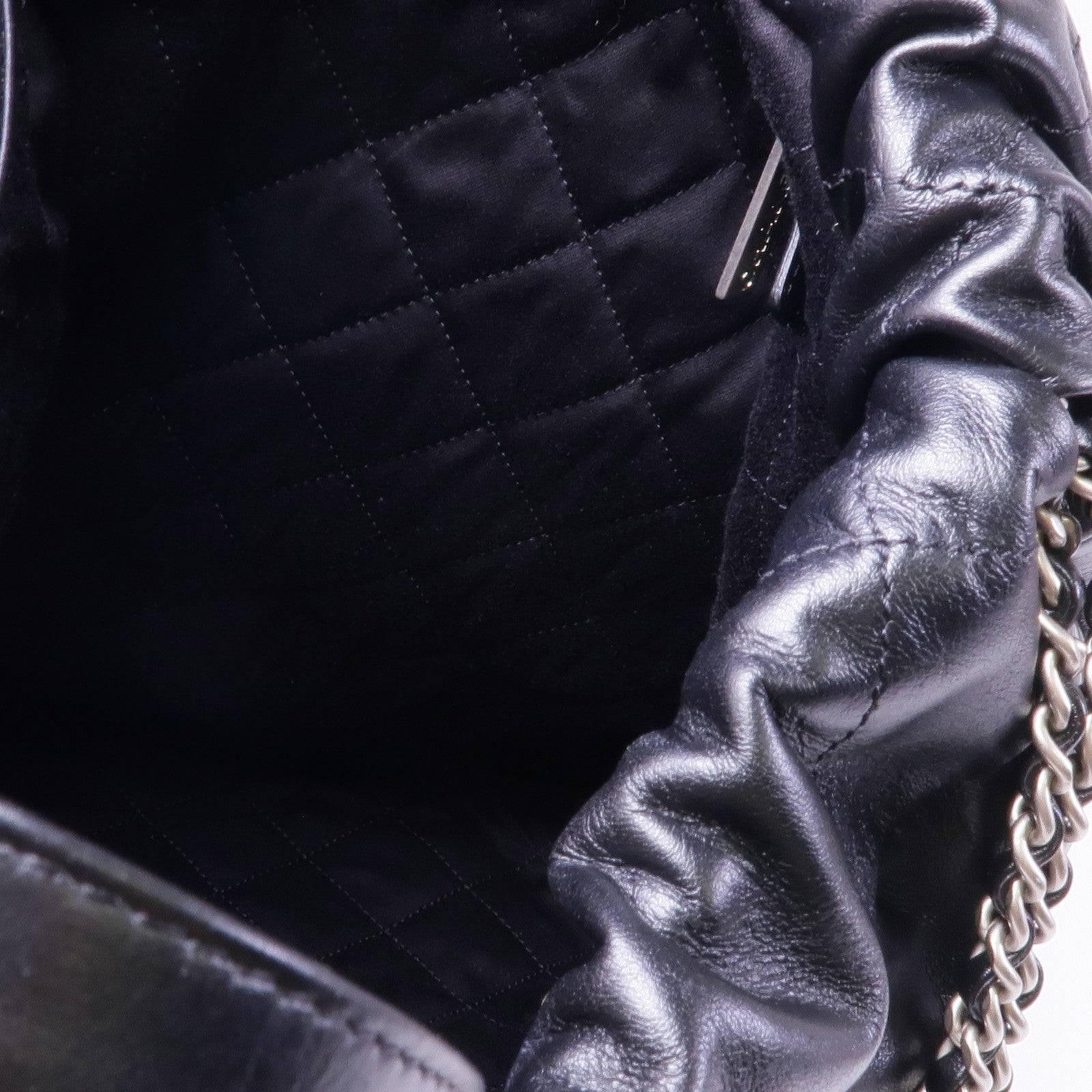 CHANEL 牛皮皮革Chanel 22 Backpack銀扣背包